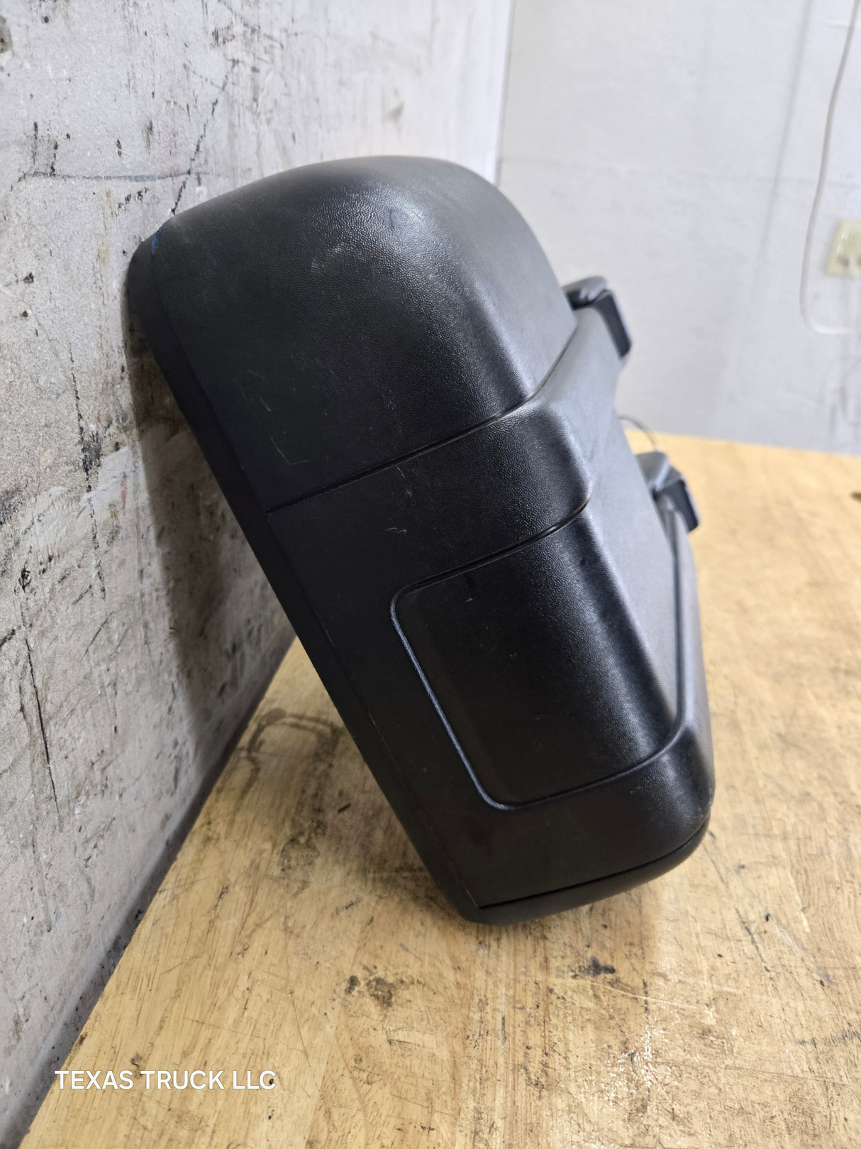 2008-2016 Ford Super Duty F250 F350 F450 F550 RH Passenger Side Manual Towing Mirror OEM