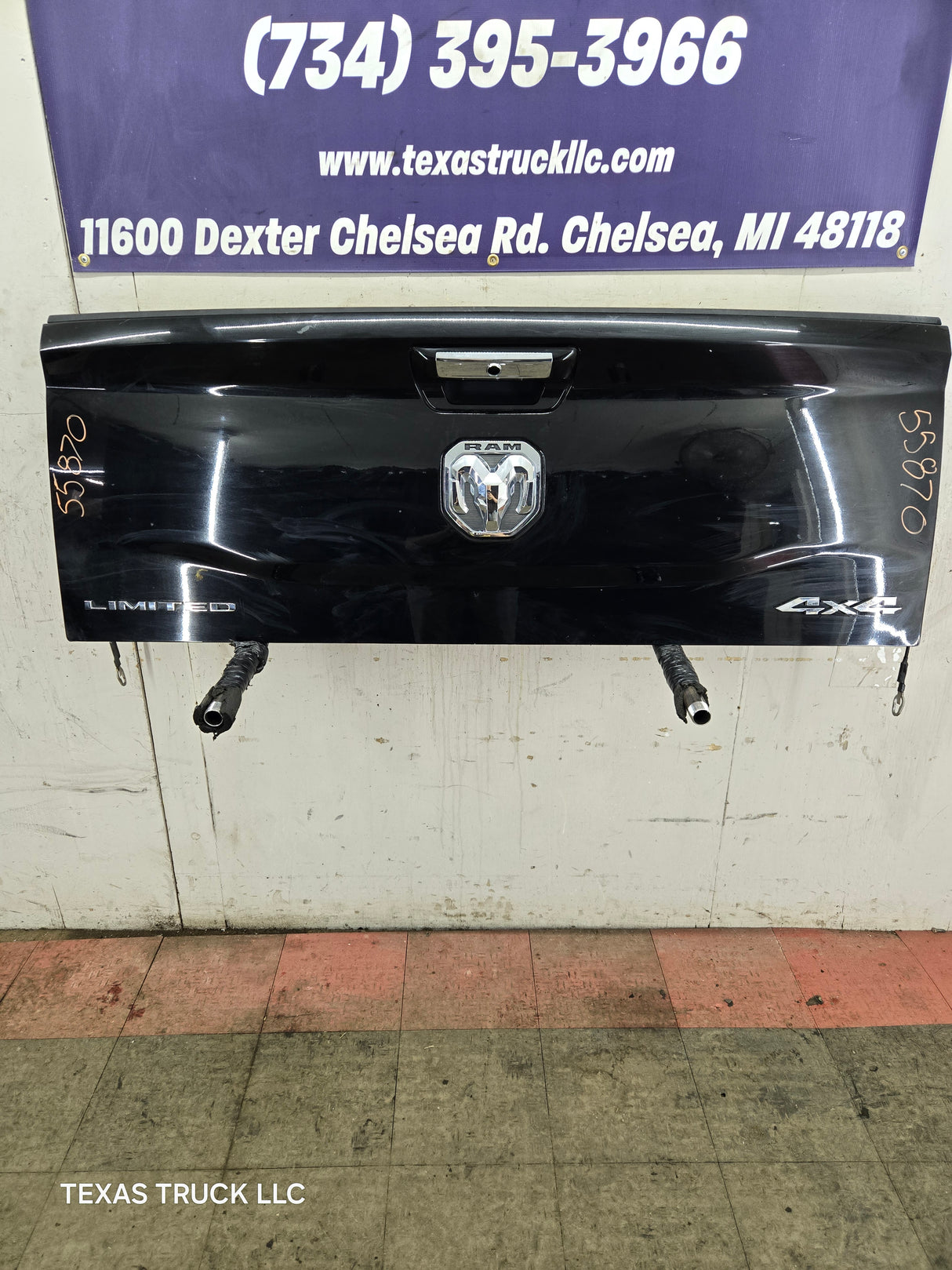 2019-2025 Dodge Ram 2500 3500 4500 5th Gen Tailgate - Black