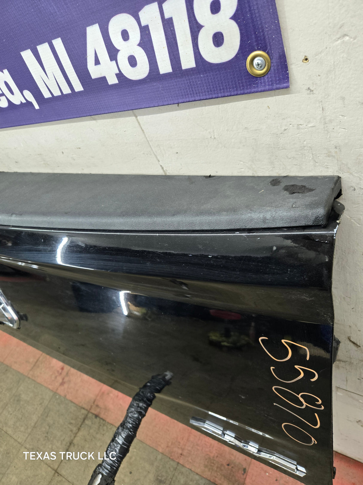 2019-2025 Dodge Ram 2500 3500 4500 5th Gen Tailgate - Black