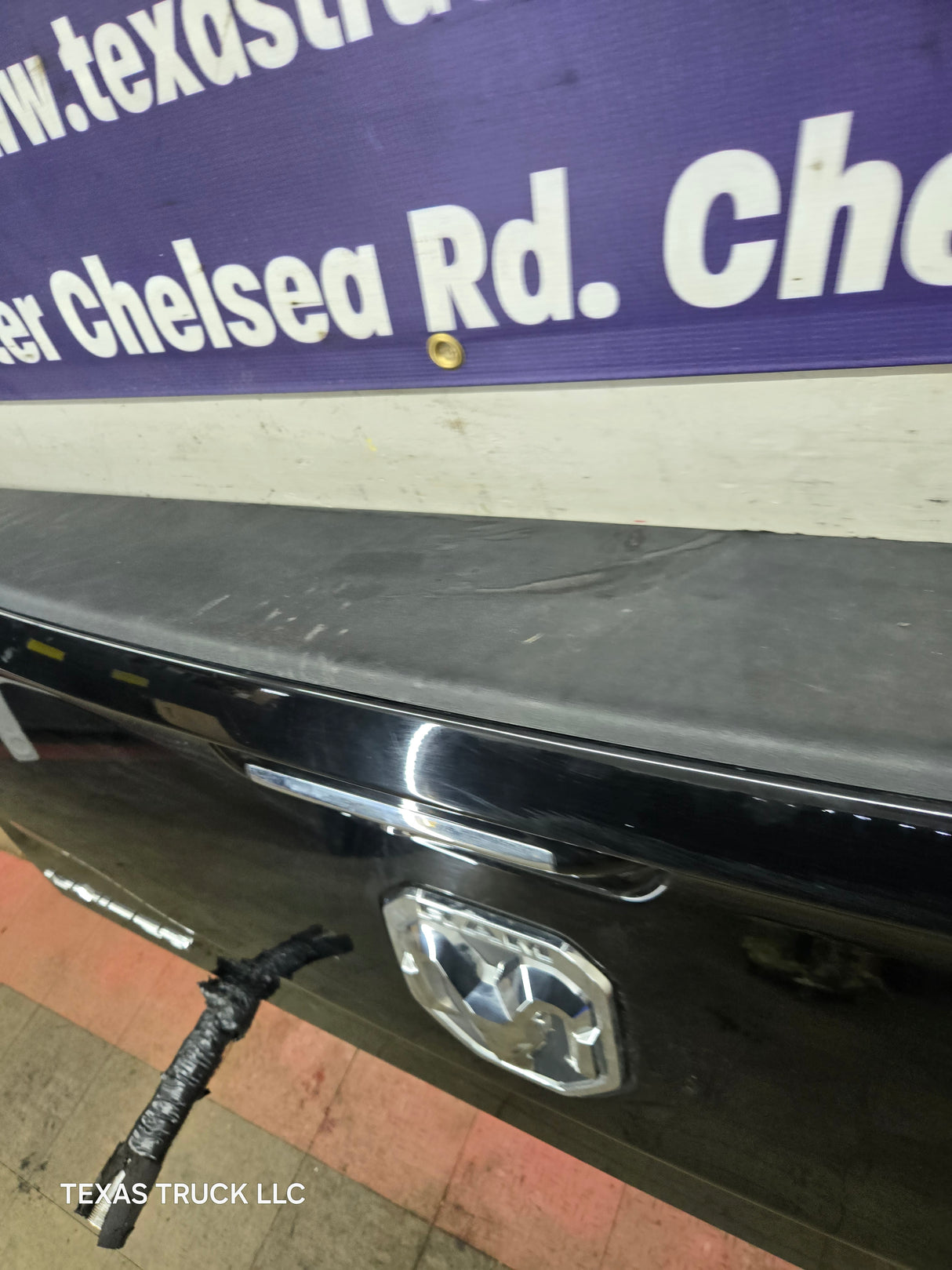 2019-2025 Dodge Ram 2500 3500 4500 5th Gen Tailgate - Black