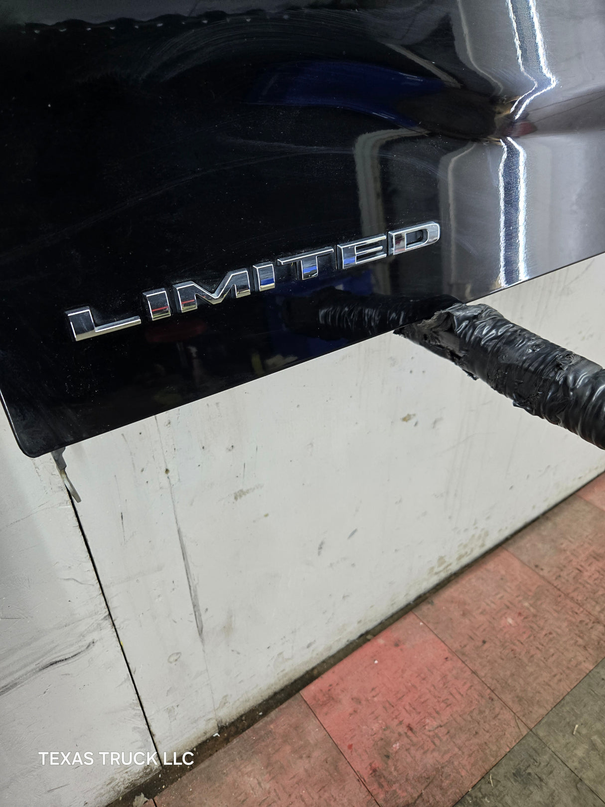 2019-2025 Dodge Ram 2500 3500 4500 5th Gen Tailgate - Black