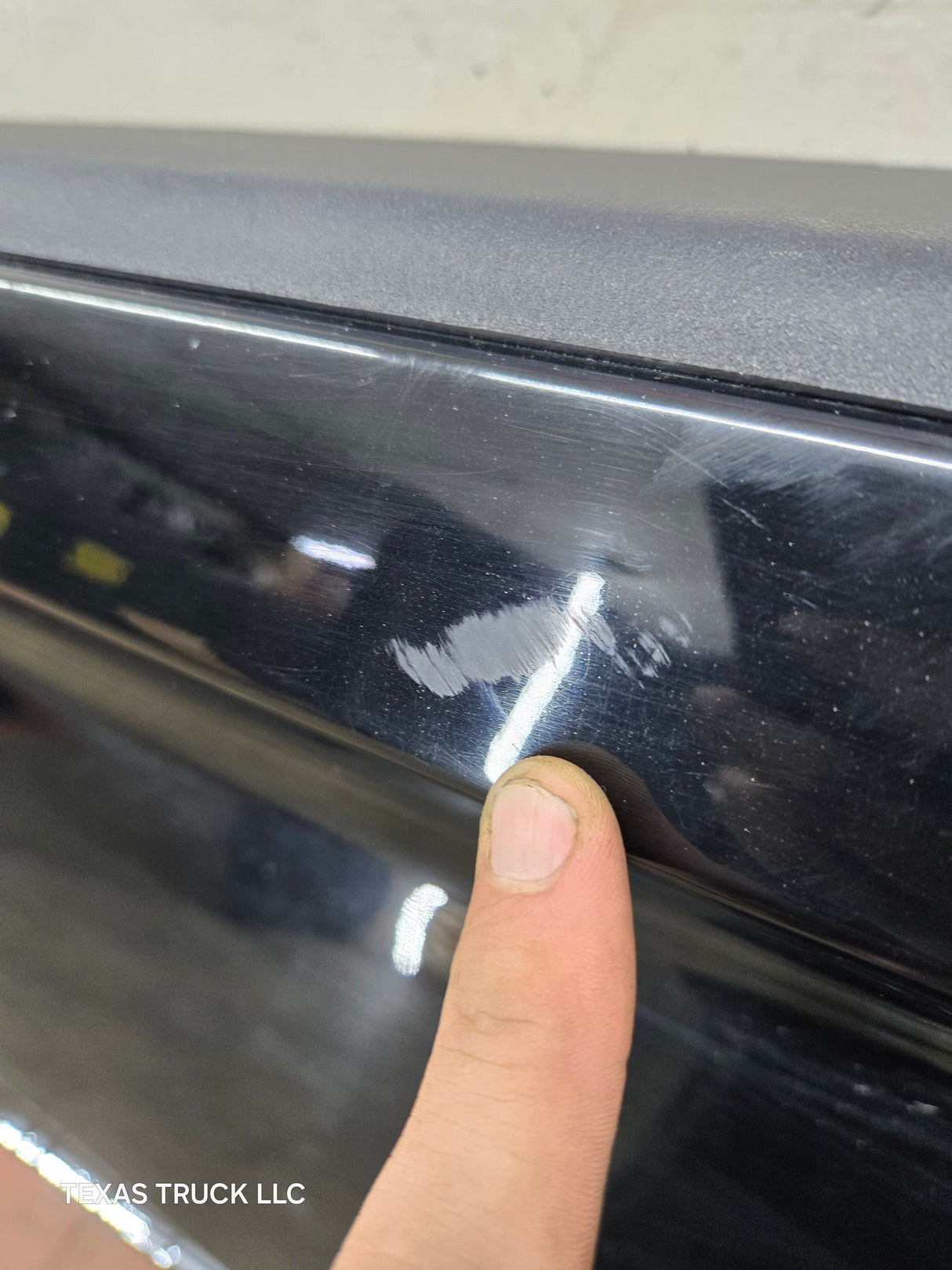 2019-2025 Dodge Ram 2500 3500 4500 5th Gen Tailgate - Black