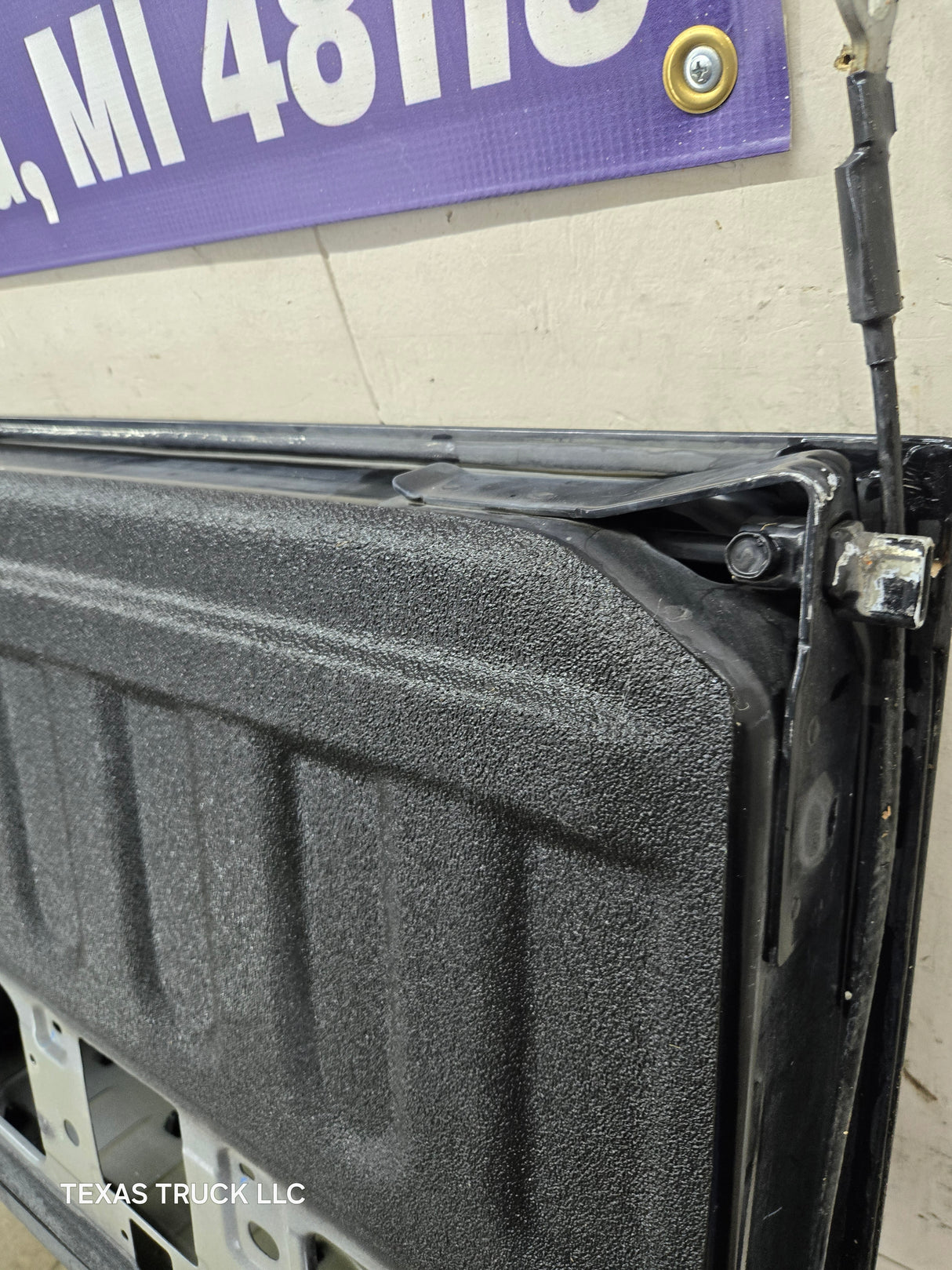 2019-2025 Dodge Ram 2500 3500 4500 5th Gen Tailgate - Black