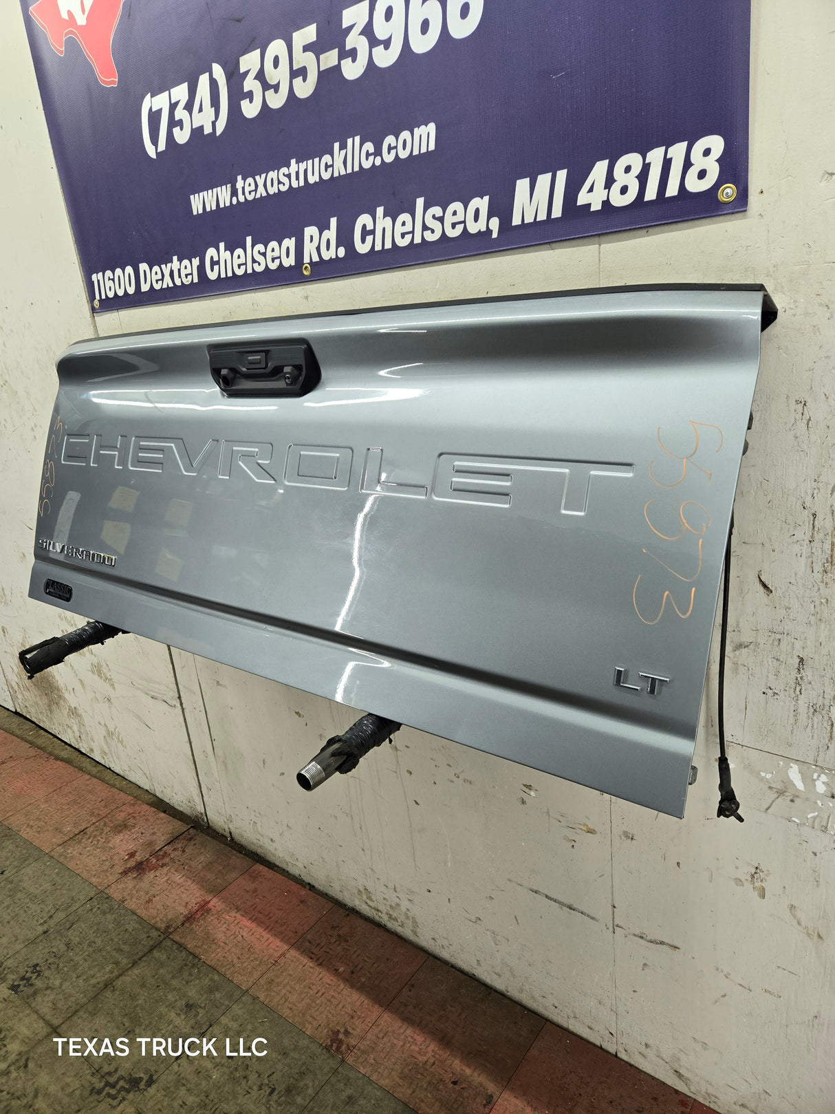 2019-2025 Chevrolet Silverado 2500 3500 Truck Tailgate Power Up / Down Gate