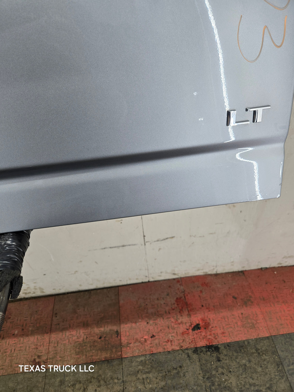 2019-2025 Chevrolet Silverado 2500 3500 Truck Tailgate Power Up / Down Gate