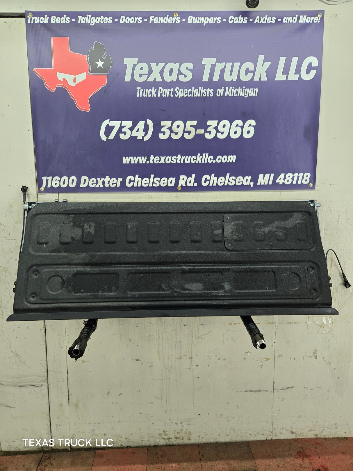 2019-2025 Chevrolet Silverado 2500 3500 Truck Tailgate Power Up / Down Gate