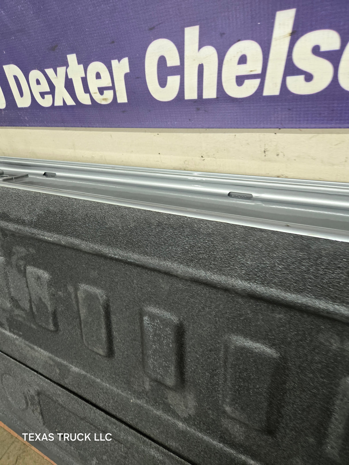 2019-2025 Chevrolet Silverado 2500 3500 Truck Tailgate Power Up / Down Gate