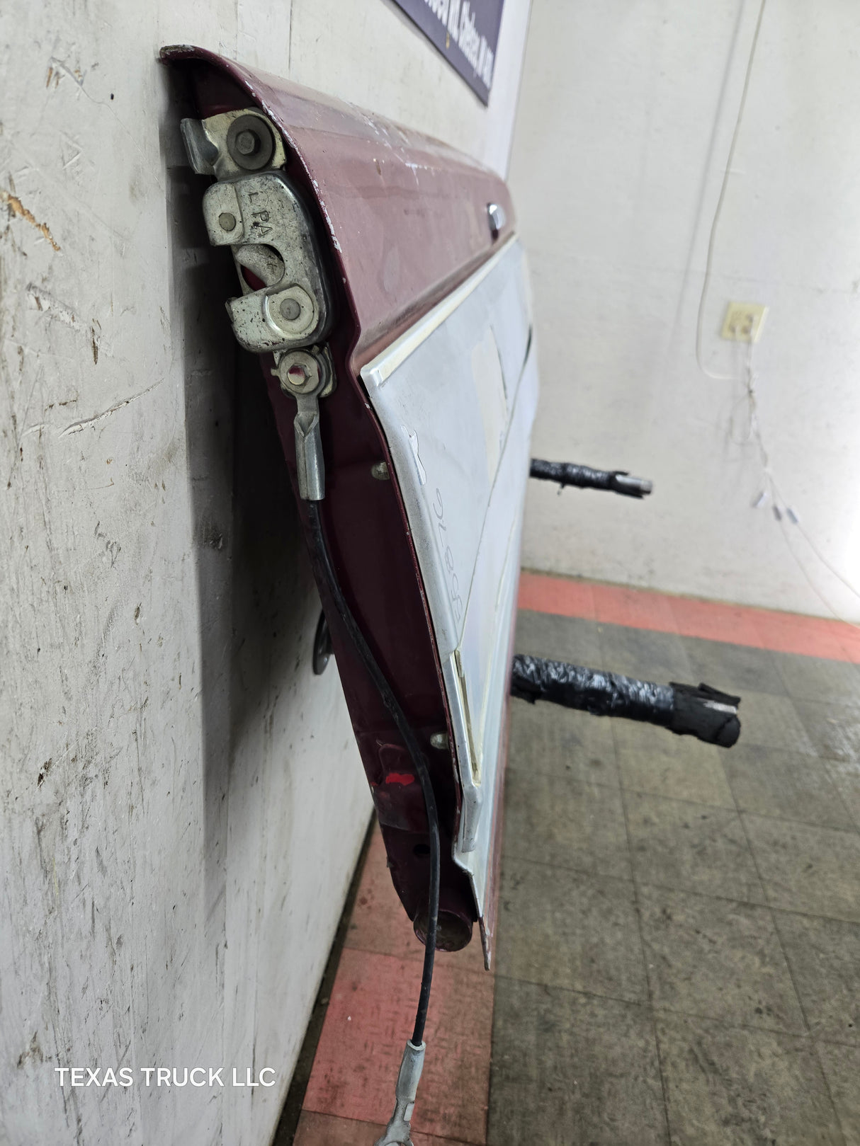 1980-1997 Bullnose / Bricknose / OBS Ford F100 F150 F250 F350 Tailgate