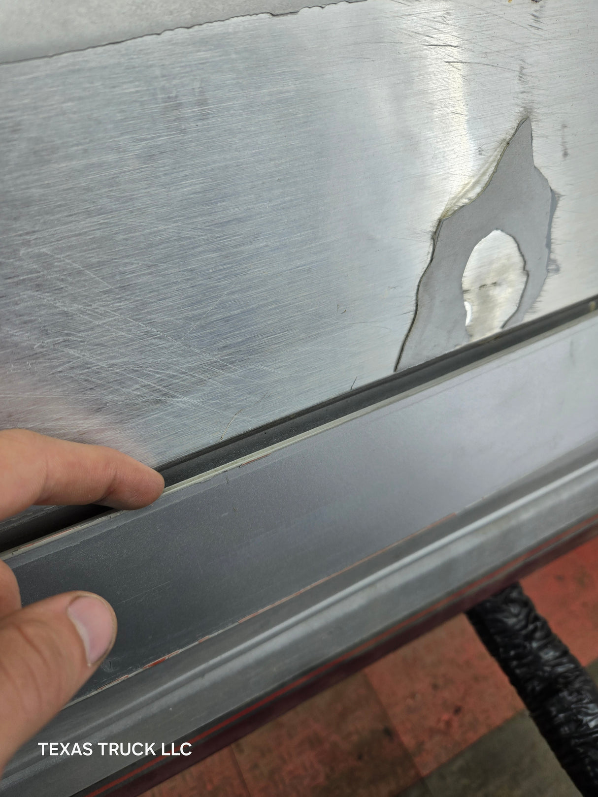1980-1997 Bullnose / Bricknose / OBS Ford F100 F150 F250 F350 Tailgate