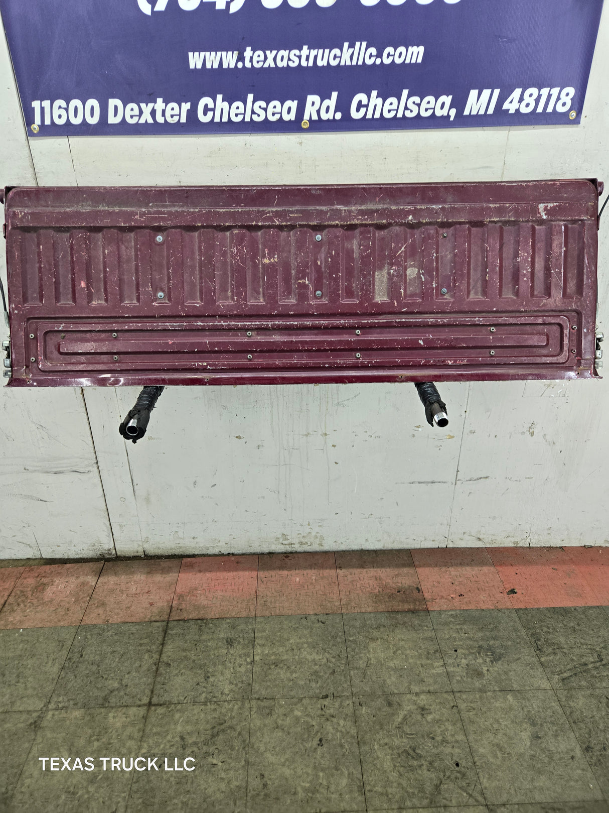 1980-1997 Bullnose / Bricknose / OBS Ford F100 F150 F250 F350 Tailgate