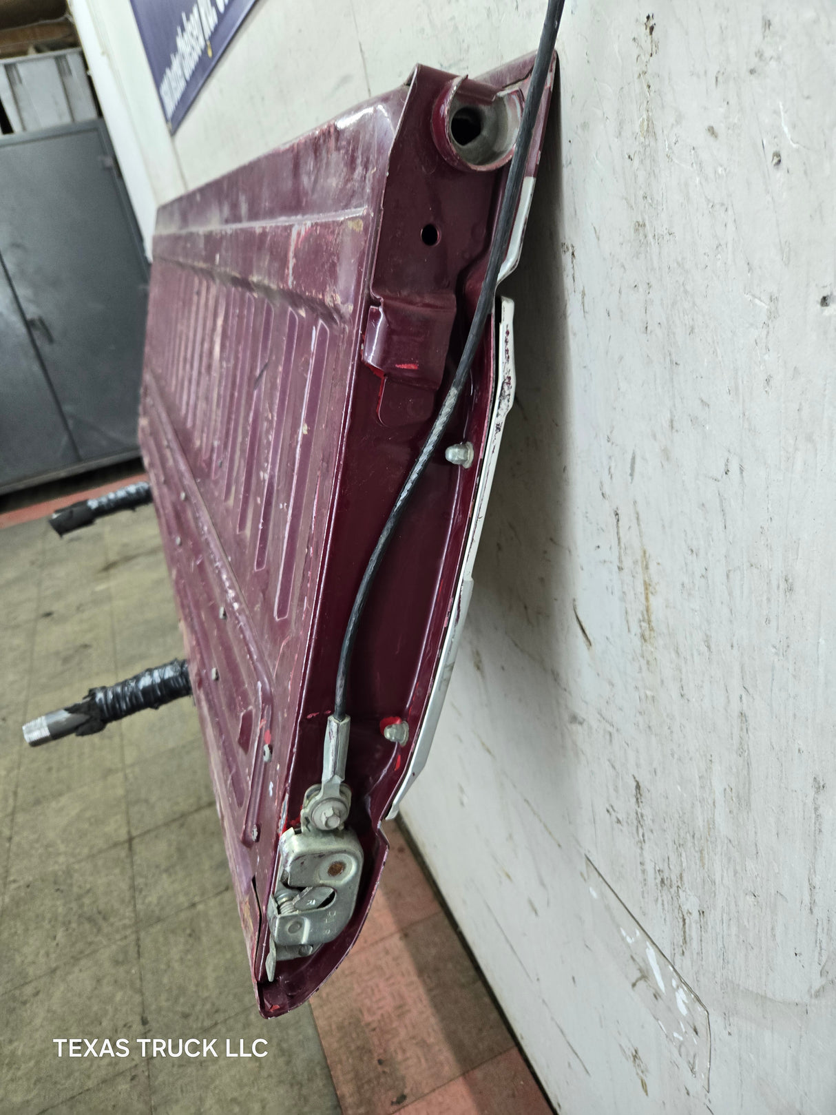 1980-1997 Bullnose / Bricknose / OBS Ford F100 F150 F250 F350 Tailgate