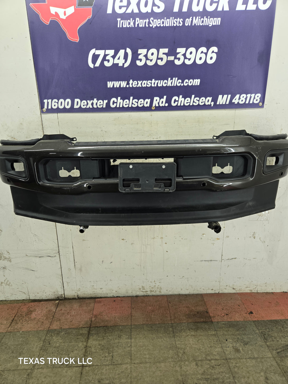 2023-2025 Ford Super Duty F250 F350 Front Bumper with Sensors - Brown