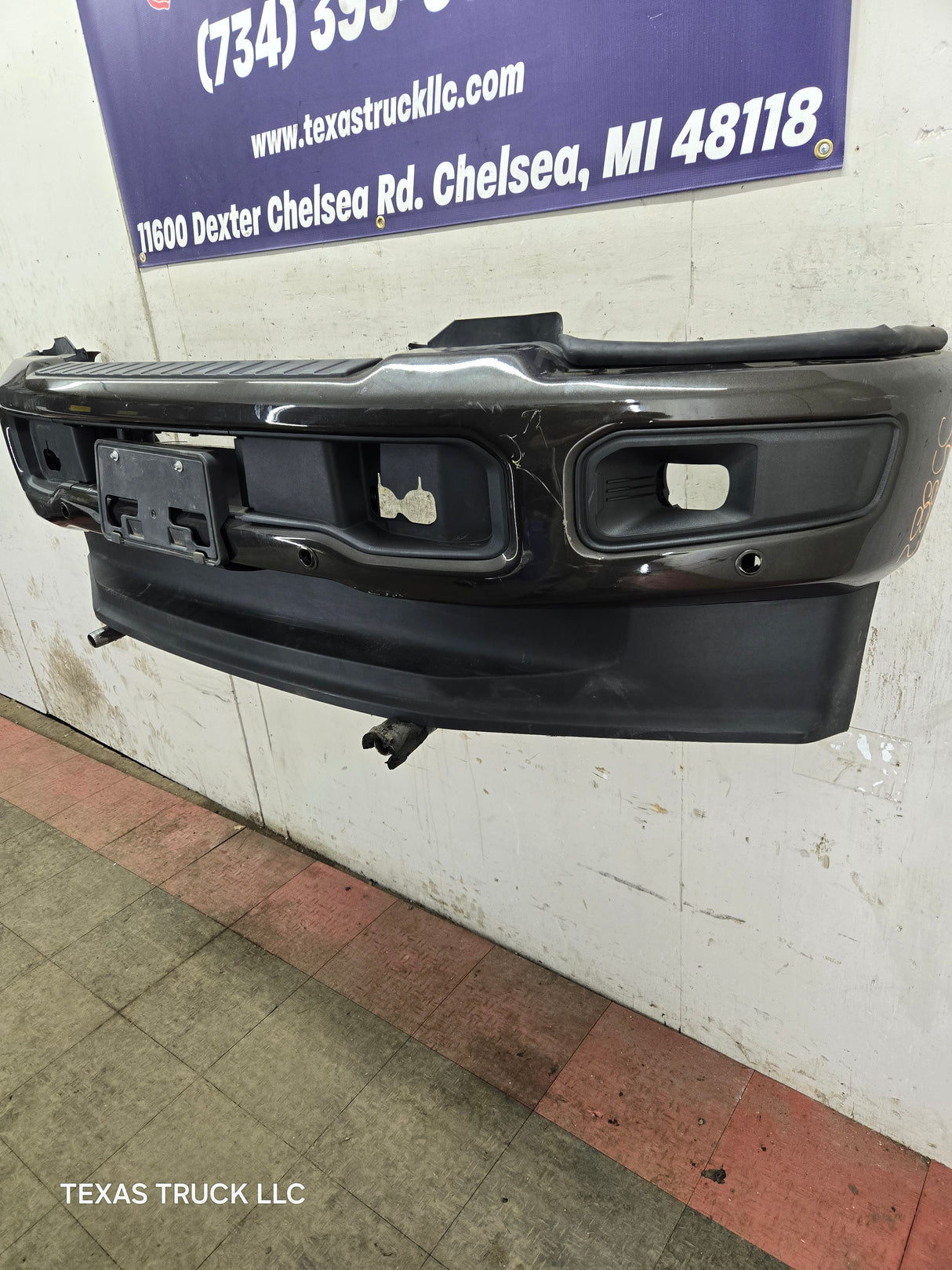 2023-2025 Ford Super Duty F250 F350 Front Bumper with Sensors - Brown