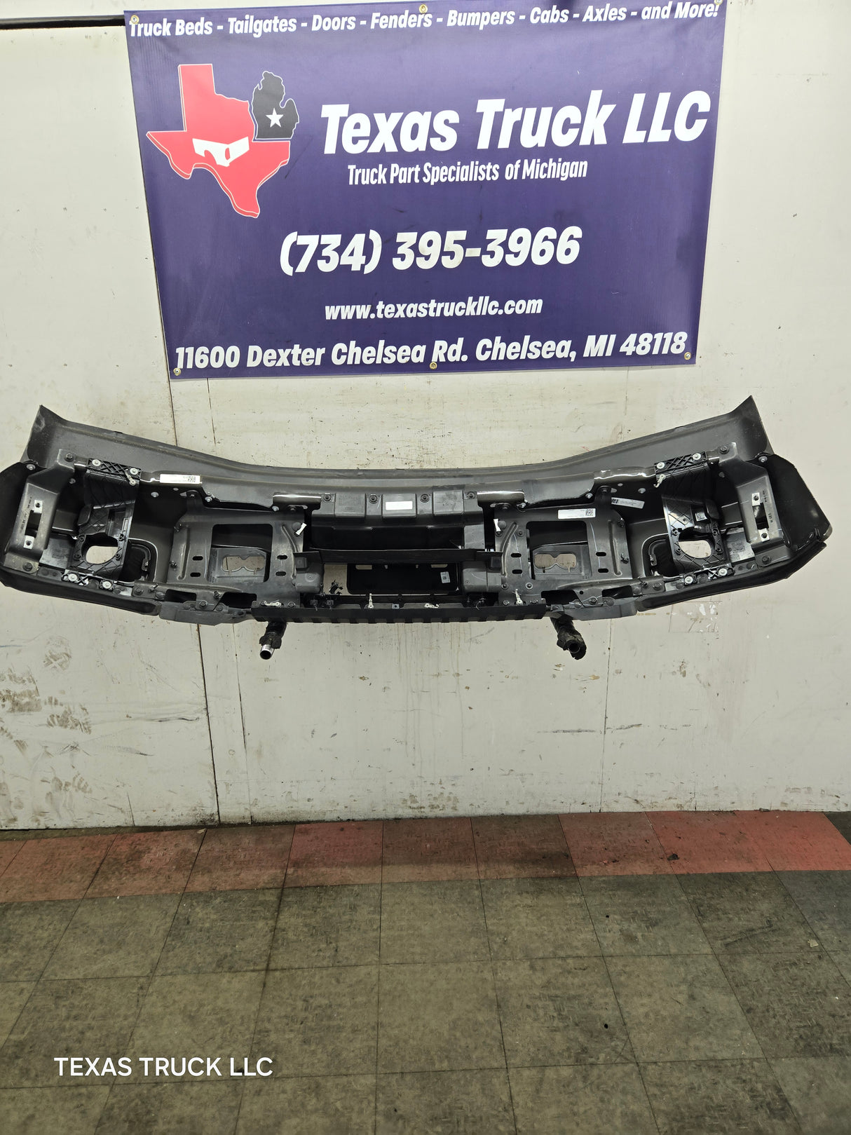 2023-2025 Ford Super Duty F250 F350 Front Bumper with Sensors - Brown