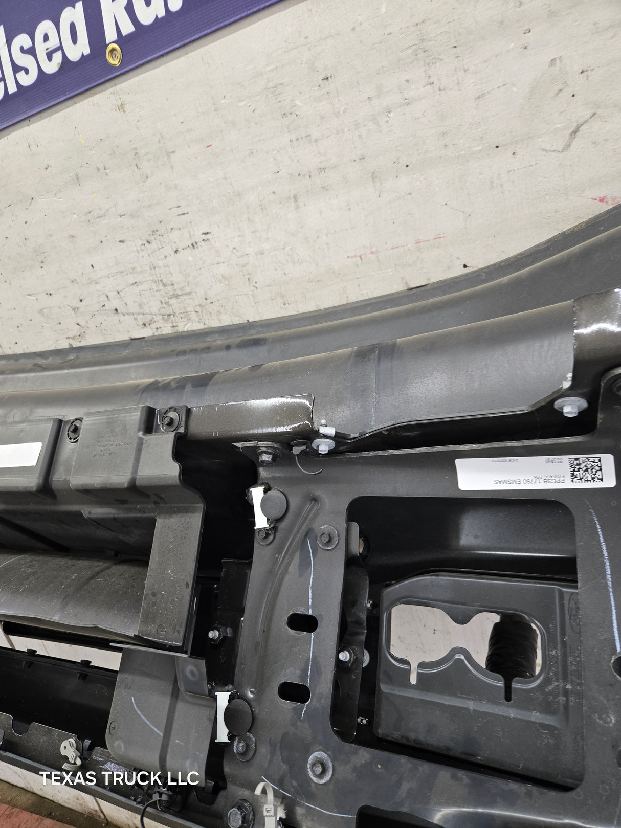 2023-2025 Ford Super Duty F250 F350 Front Bumper with Sensors - Brown