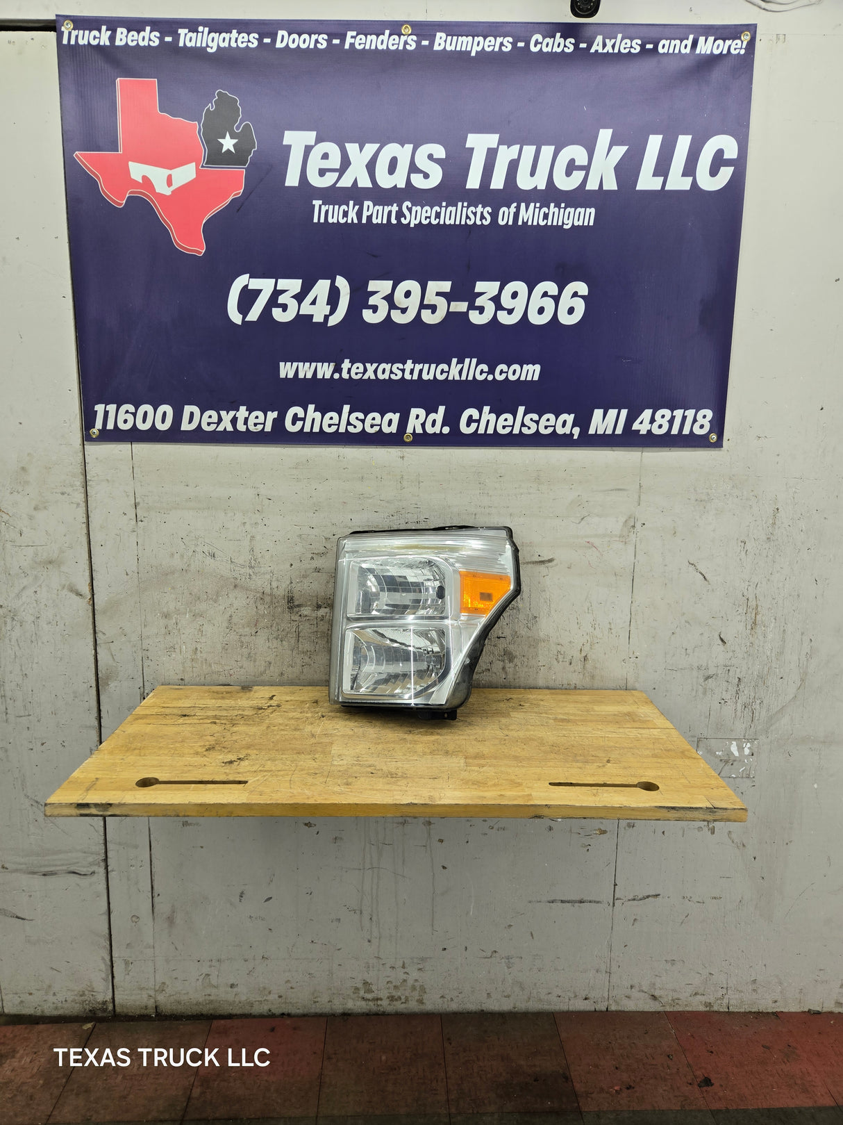 2011-2016 Ford Super Duty F250 F350 F450 F550 LH Driver Side Headlight 6.7L Power Stroke 6.2L Gas BC34-13006-A