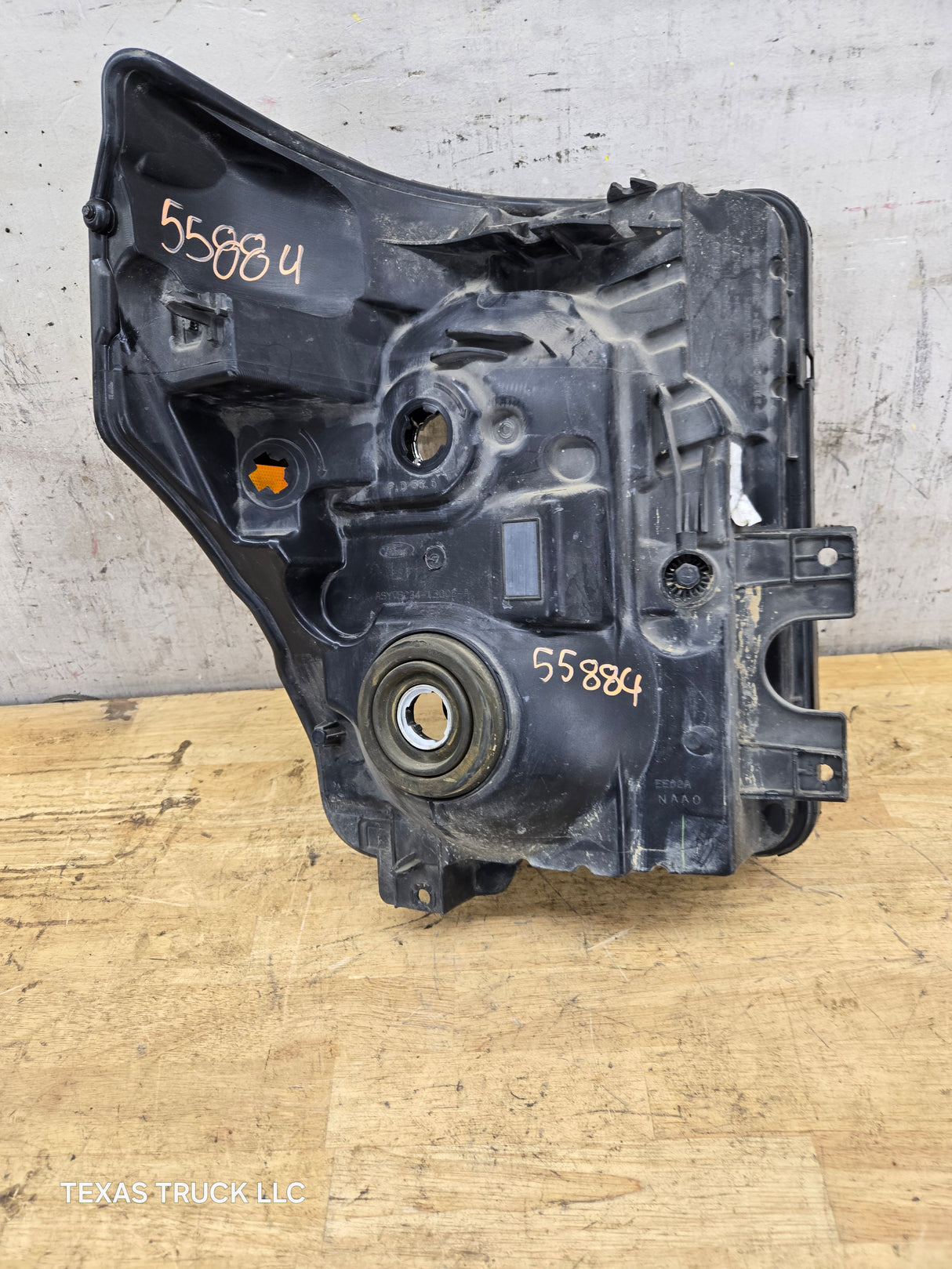 2011-2016 Ford Super Duty F250 F350 F450 F550 LH Driver Side Headlight 6.7L Power Stroke 6.2L Gas BC34-13006-A