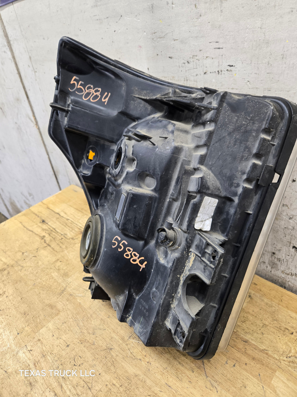 2011-2016 Ford Super Duty F250 F350 F450 F550 LH Driver Side Headlight 6.7L Power Stroke 6.2L Gas BC34-13006-A