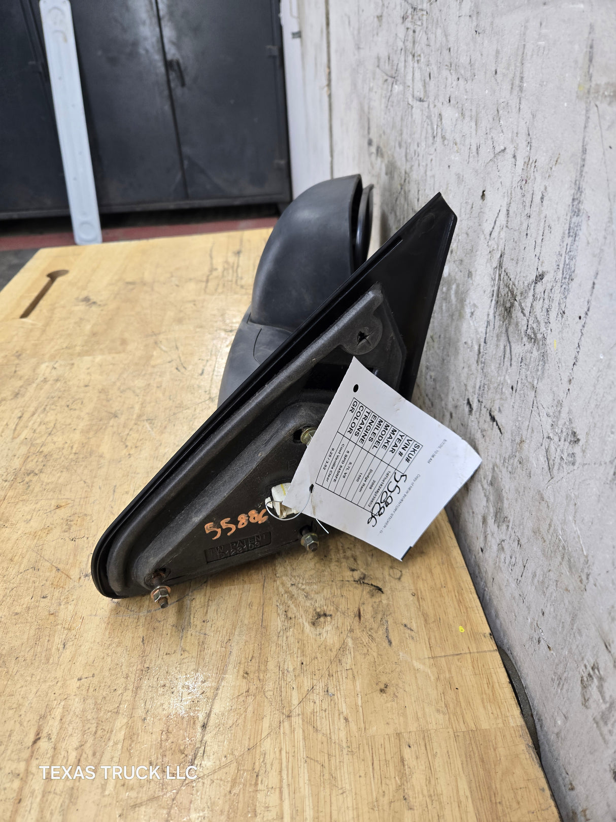 2002-2008 Dodge Ram 3rd Gen 1500 2500 3500 RH Passenger Side Tow Mirror Power Adjust