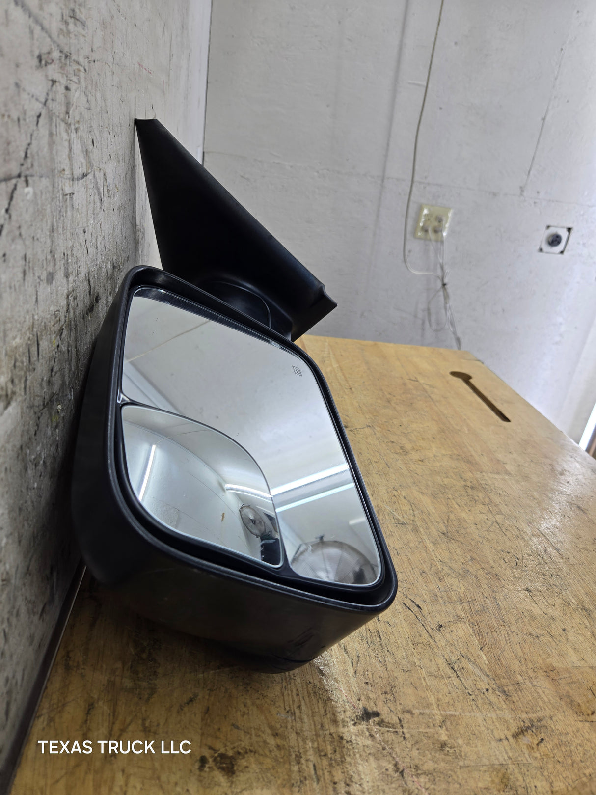 2002-2008 Dodge Ram 3rd Gen 1500 2500 3500 LH Driver Side Tow Mirror Power Adjust