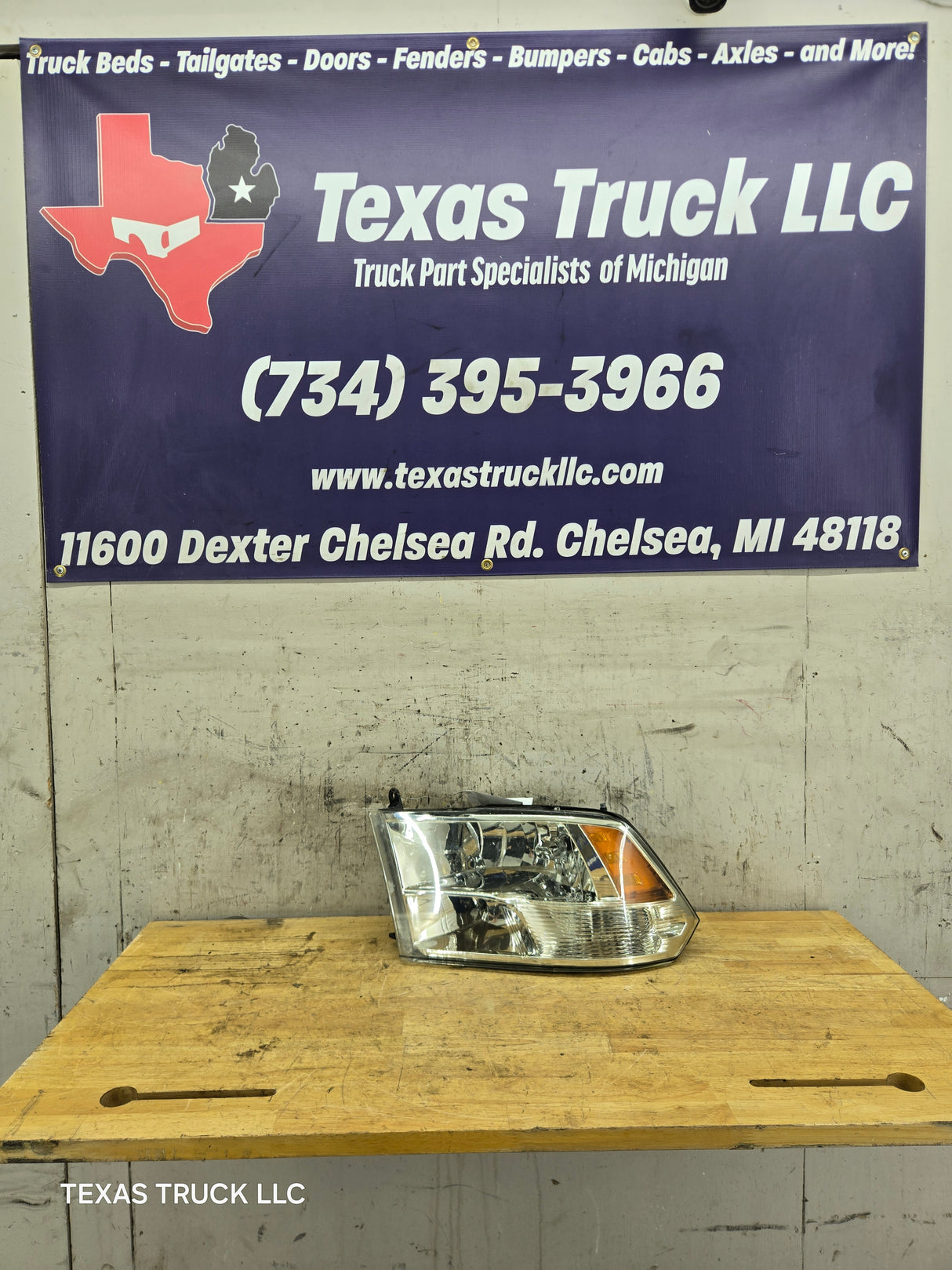 2013-2024 Dodge Ram 4th gen 1500 2500 3500 LH Driver Side Headlight