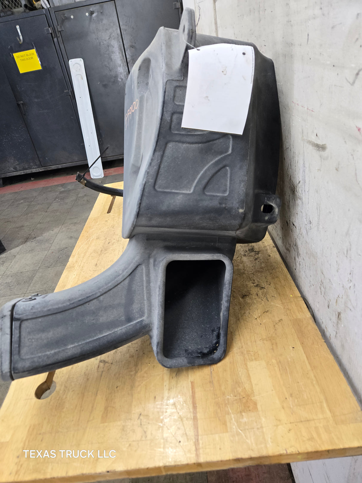 2004-2008 Dodge Ram 1500 5.7L S&B Performance Air Intake Box Used