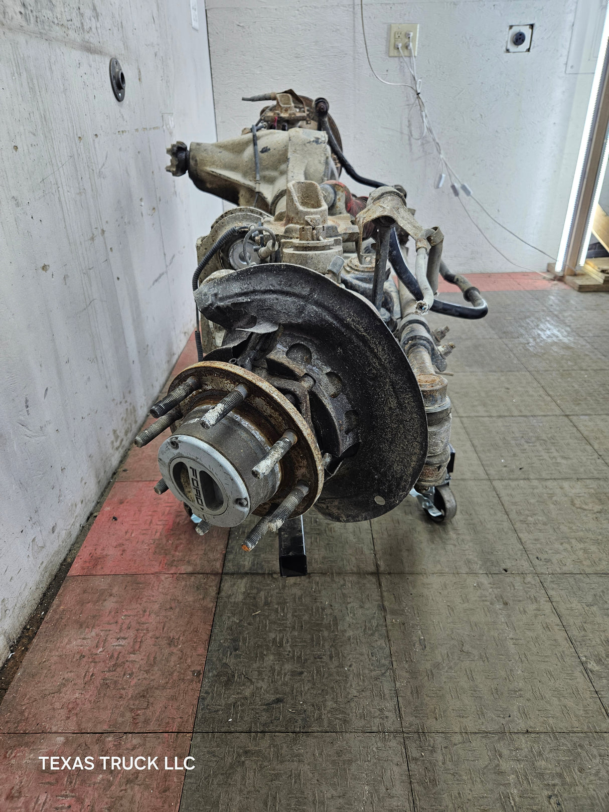 2005-2010 Ford Super Duty F250 F350 FRONT Axle 3.73 SRW 163k Miles