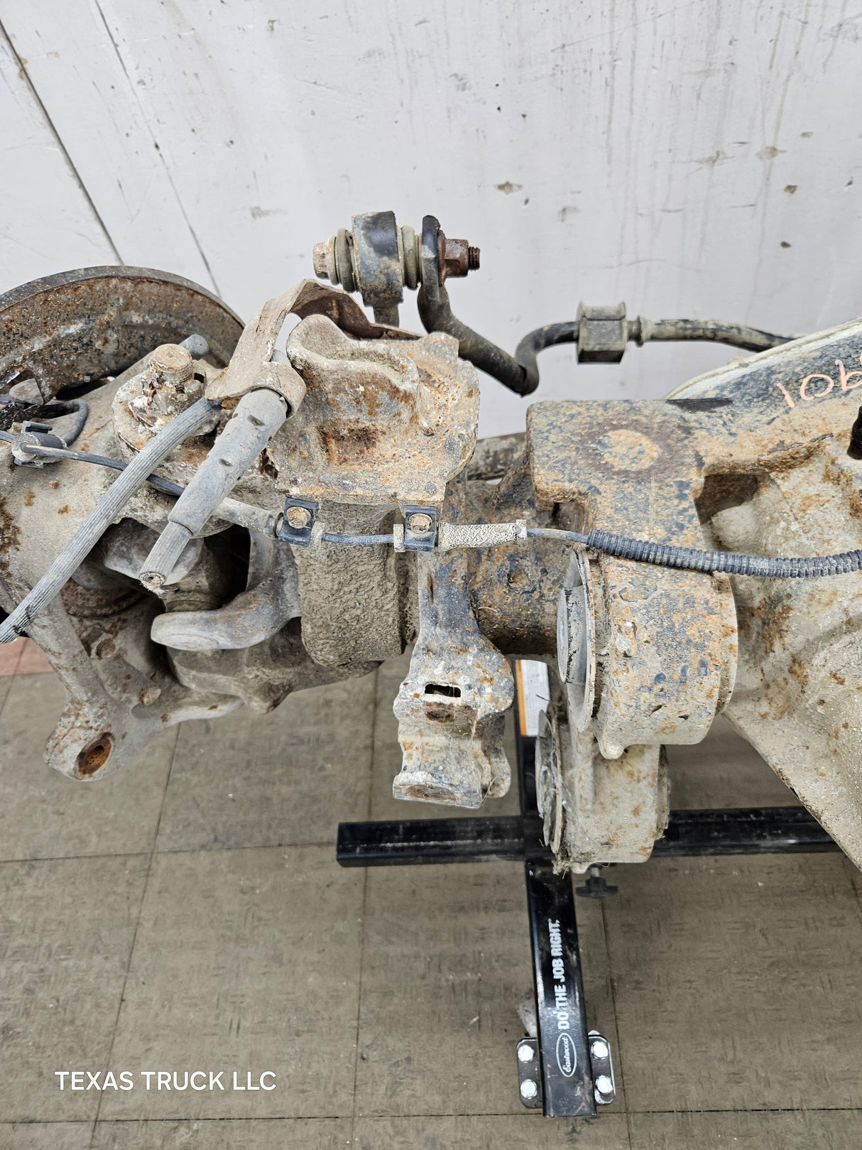 2005-2010 Ford Super Duty F250 F350 FRONT Axle 3.73 SRW 163k Miles