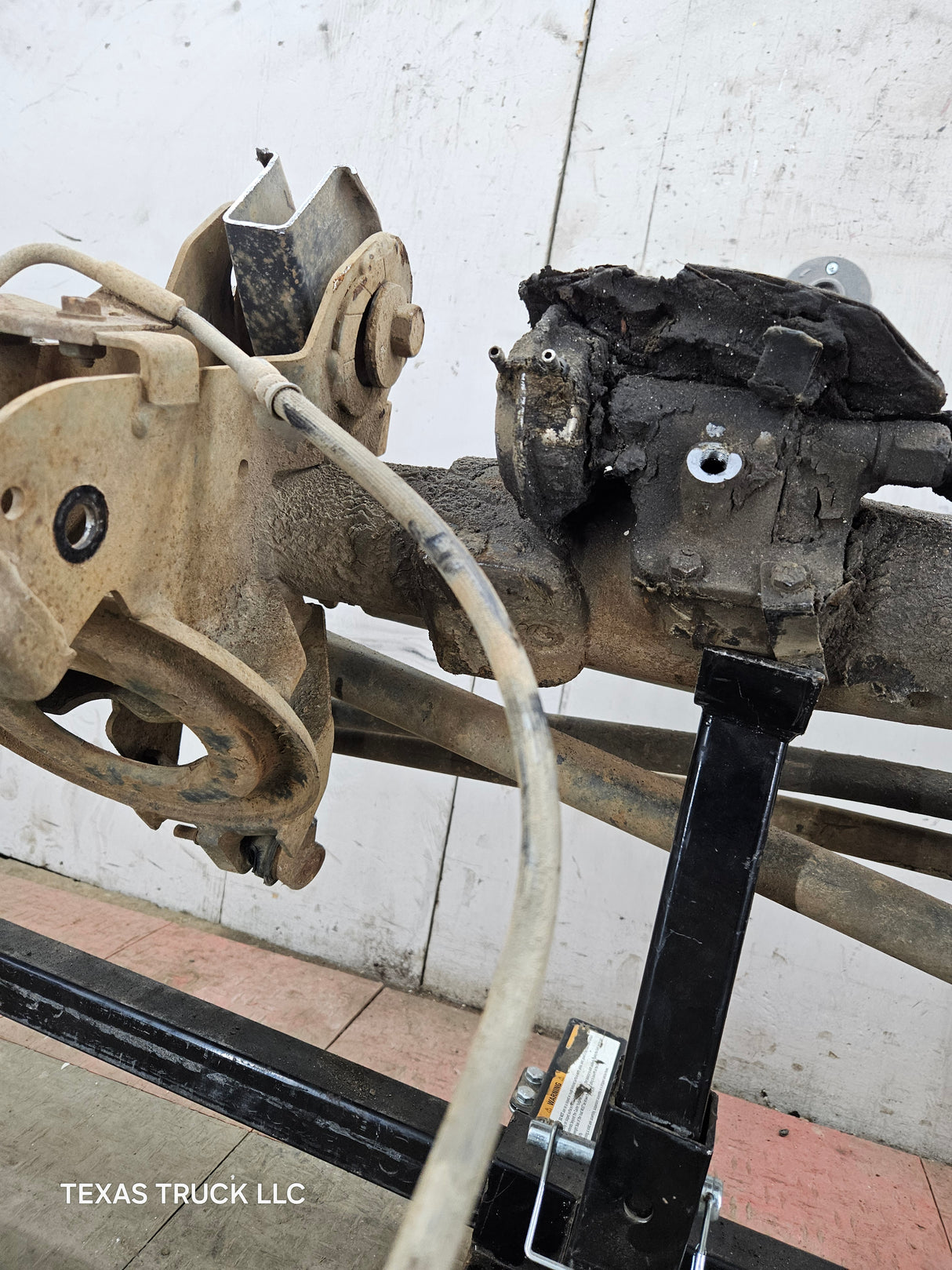 2001 Dodge Ram 1500 4wd 3.55 Front Axle Assembly Beam Assembly