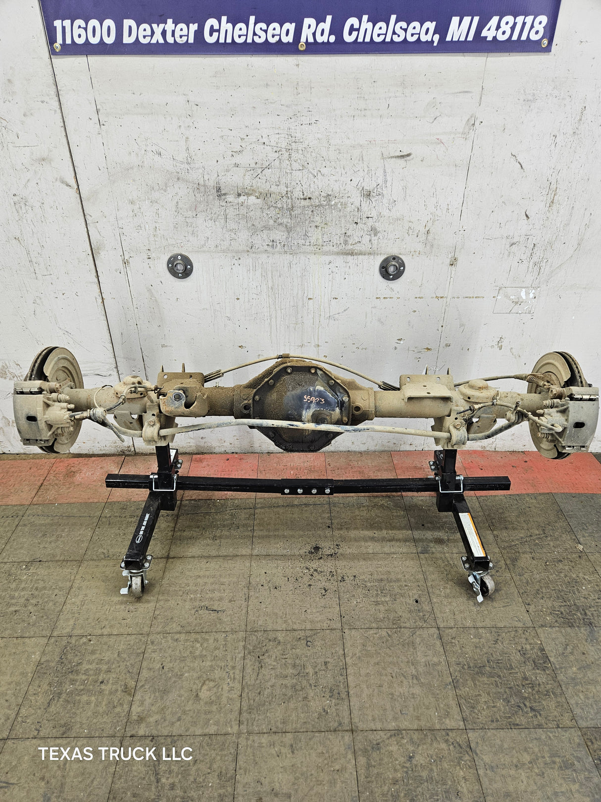 2009-2010 Dodge Ram 1500 3.92 9.25" Ratio OEM Rear Axle Rear End 4th Gen