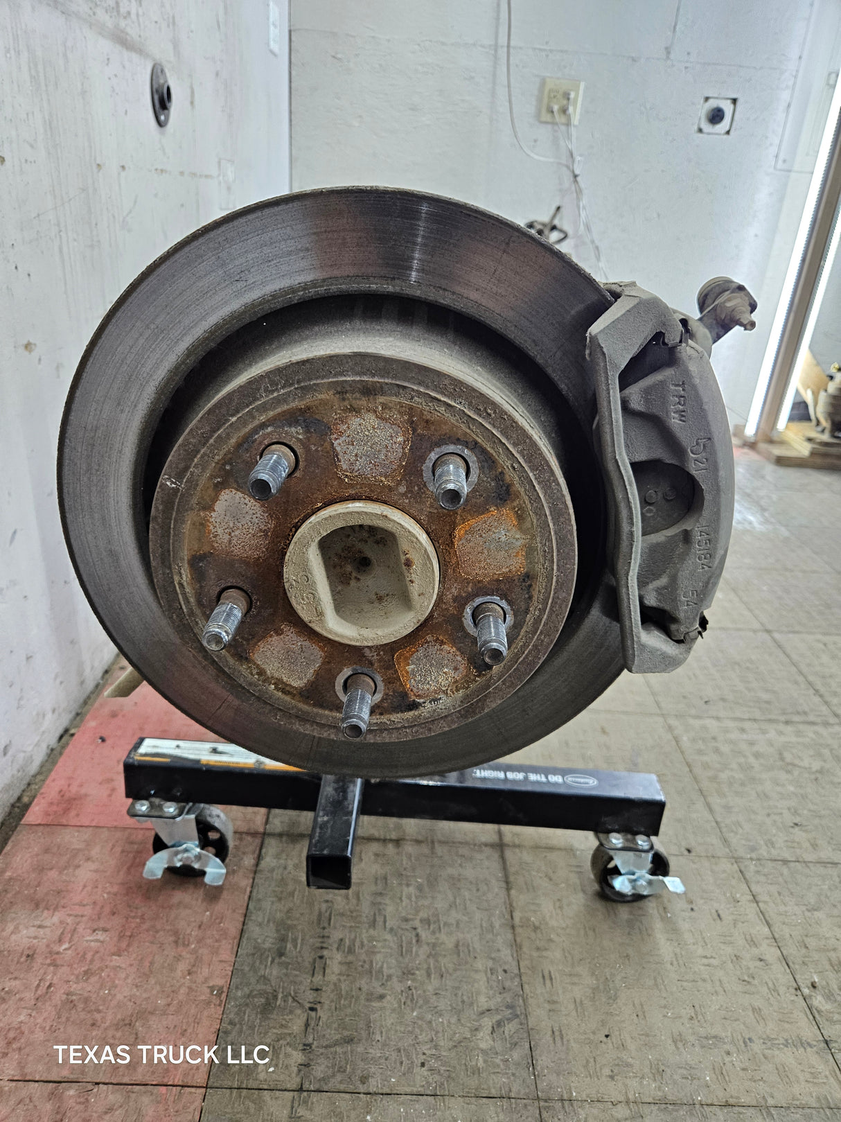 2009-2010 Dodge Ram 1500 3.92 9.25" Ratio OEM Rear Axle Rear End 4th Gen