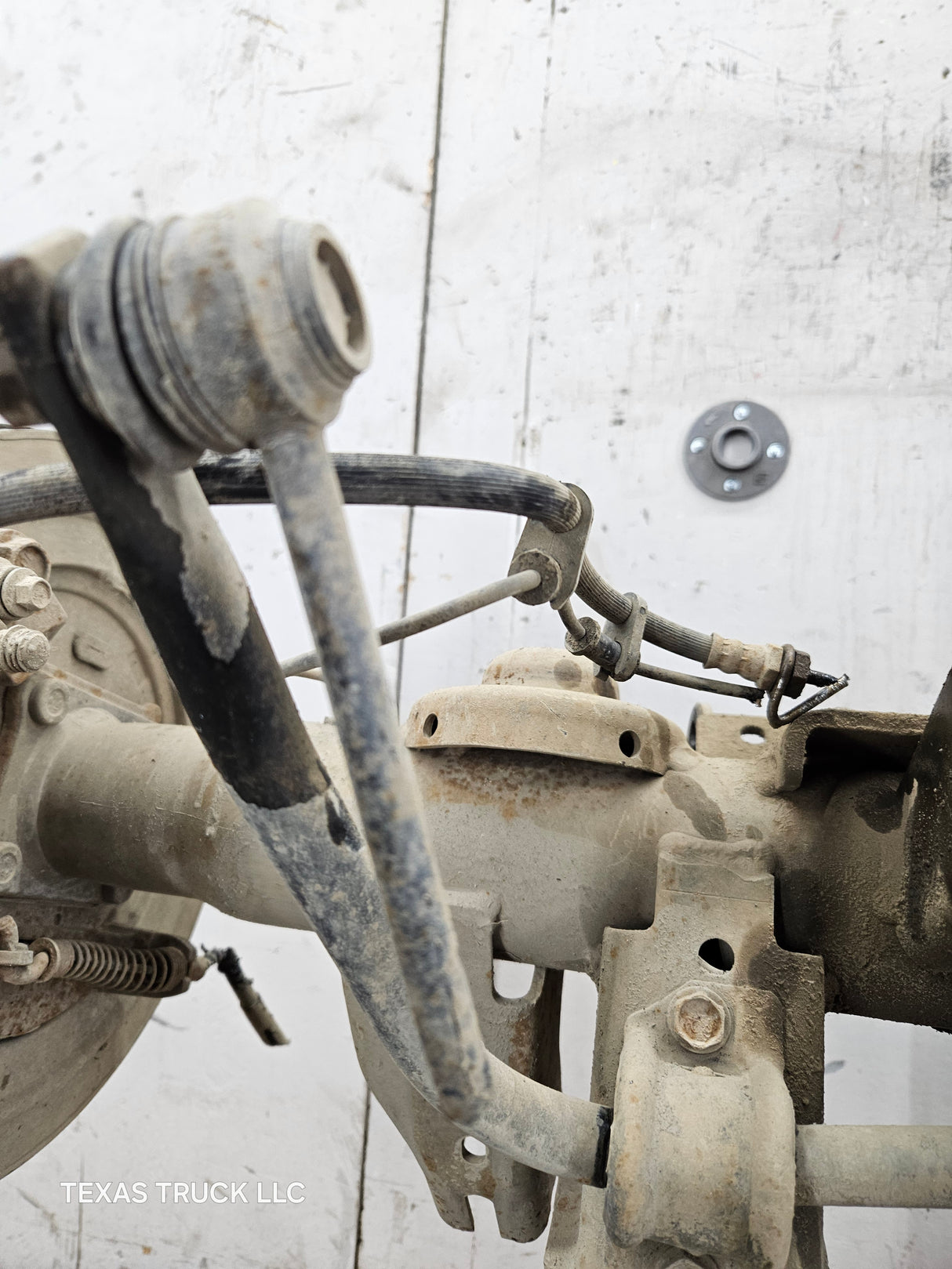 2009-2010 Dodge Ram 1500 3.92 9.25" Ratio OEM Rear Axle Rear End 4th Gen