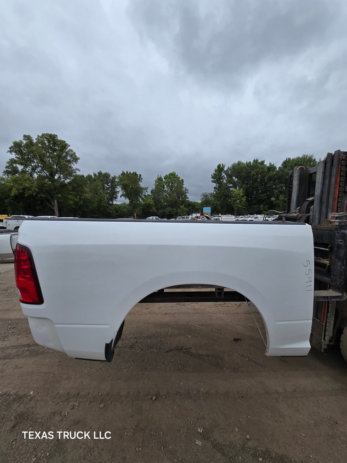 2009-2018 Dodge Ram 1500 4th gen 5' 7" Short Truck Bed - White