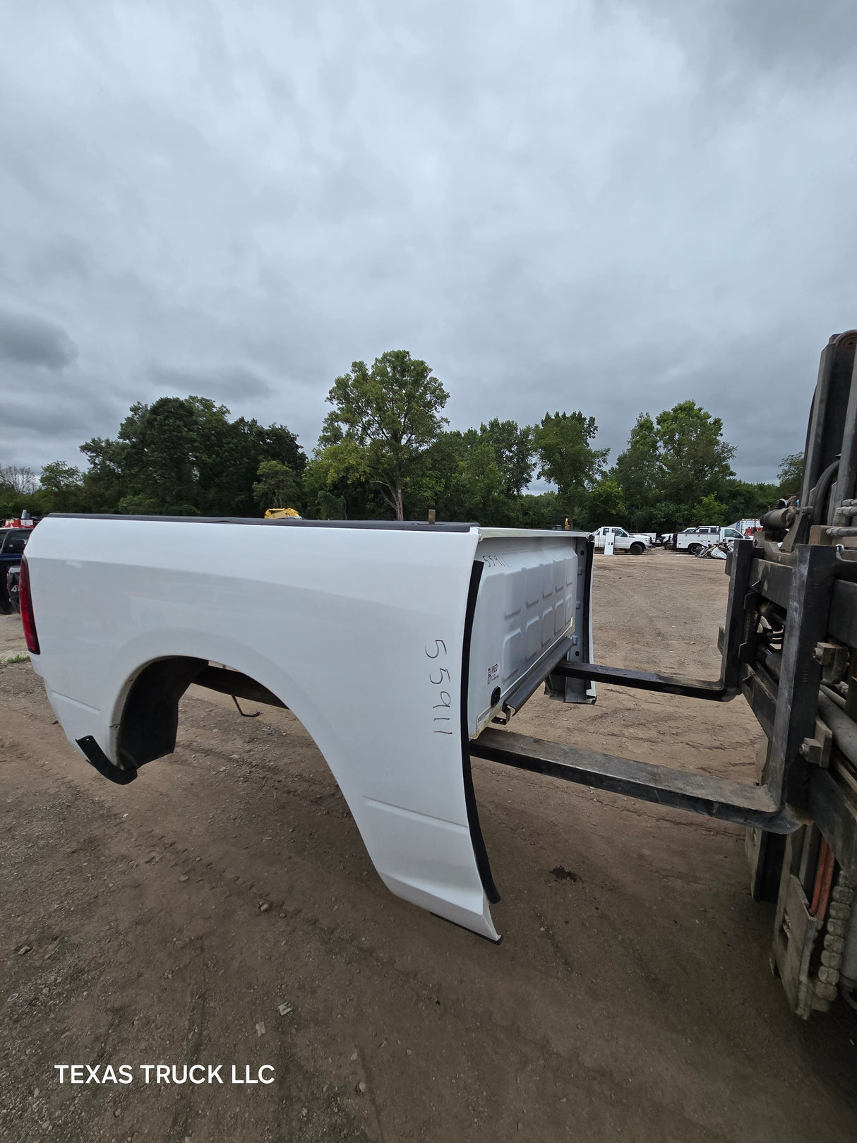 2009-2018 Dodge Ram 1500 4th gen 5' 7" Short Truck Bed - White