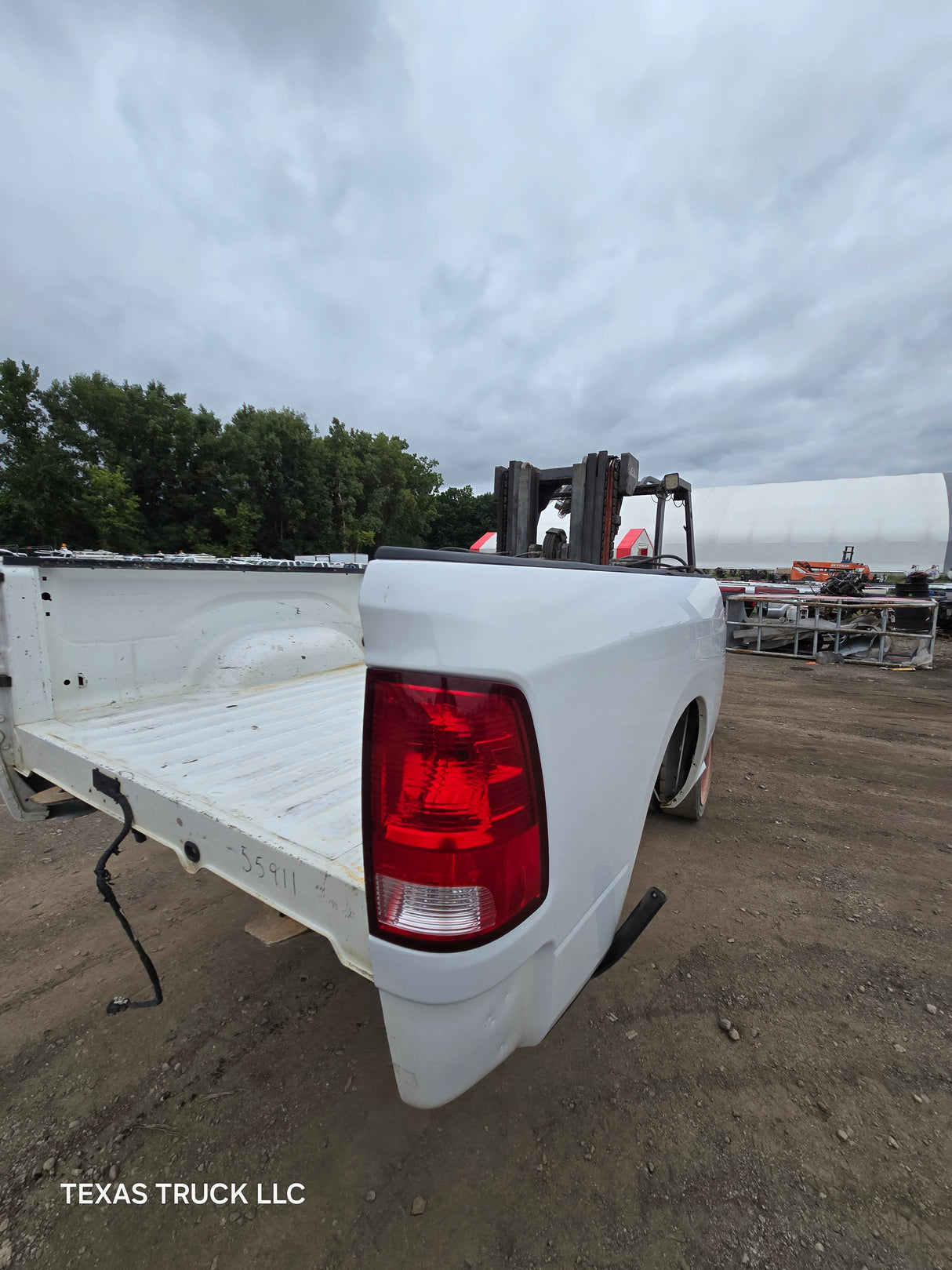 2009-2018 Dodge Ram 1500 4th gen 5' 7" Short Truck Bed - White