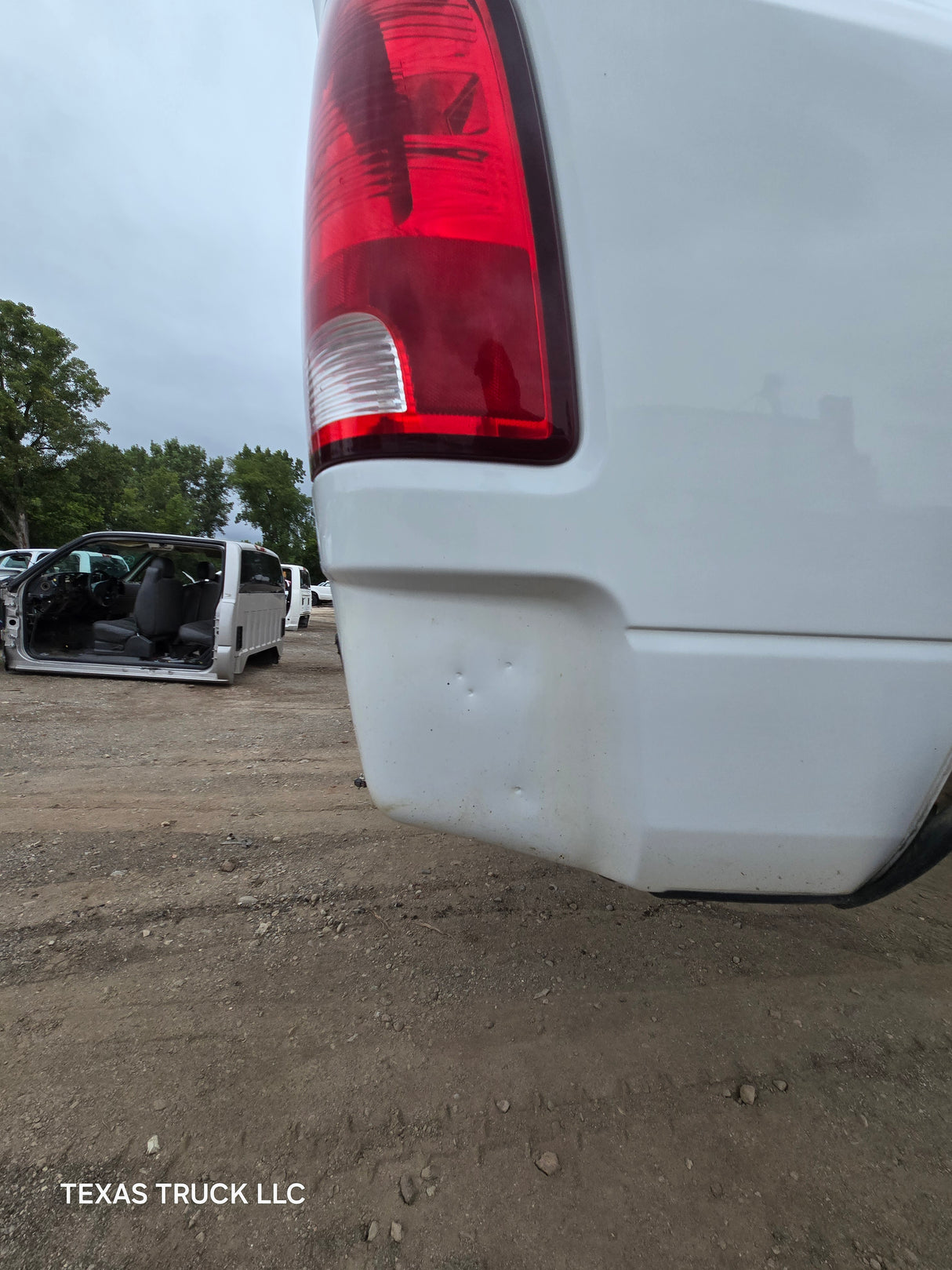 2009-2018 Dodge Ram 1500 4th gen 5' 7" Short Truck Bed - White