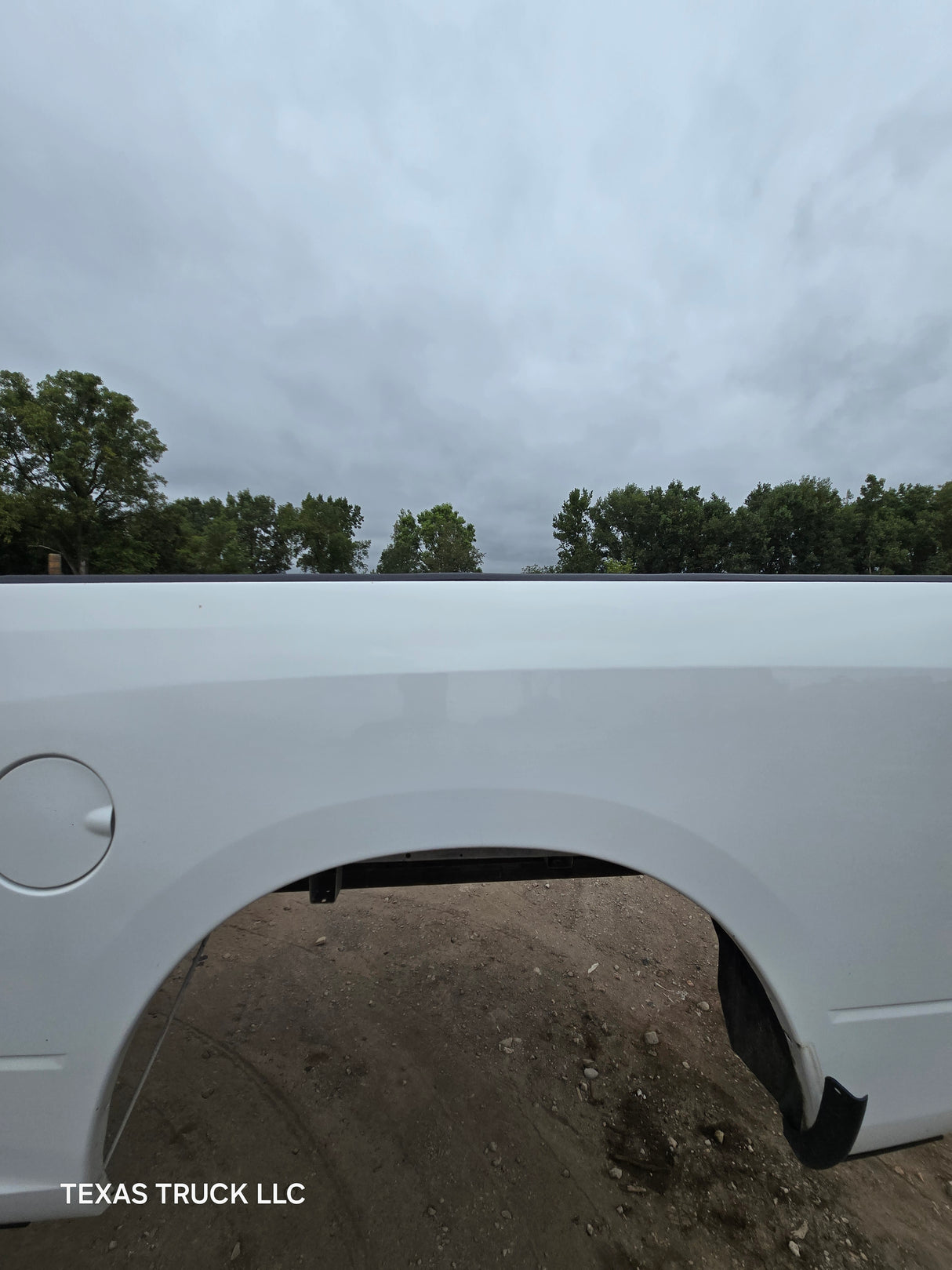 2009-2018 Dodge Ram 1500 4th gen 5' 7" Short Truck Bed - White