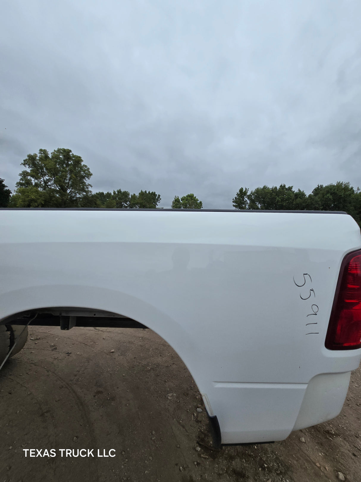 2009-2018 Dodge Ram 1500 4th gen 5' 7" Short Truck Bed - White