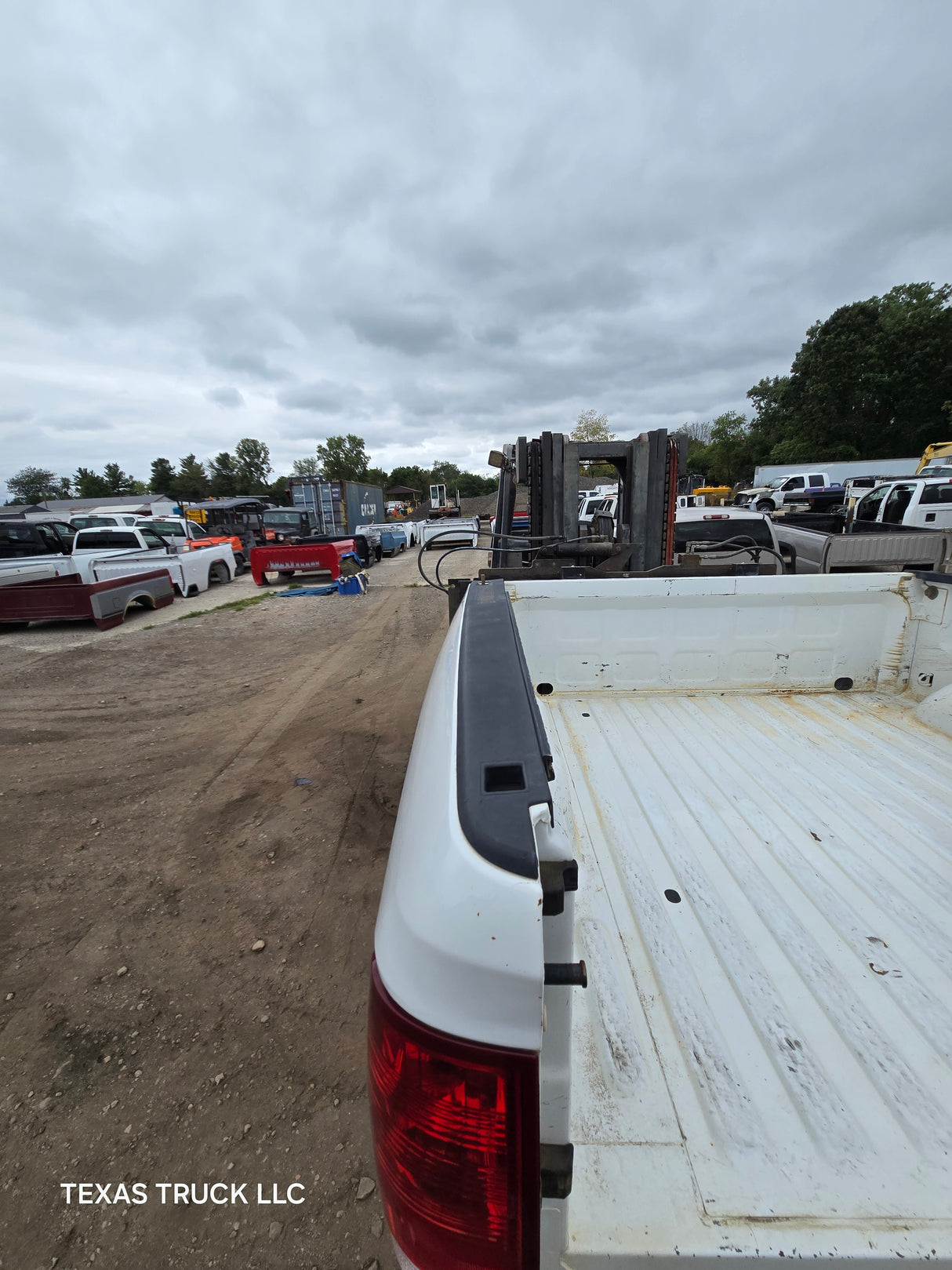 2009-2018 Dodge Ram 1500 4th gen 5' 7" Short Truck Bed - White