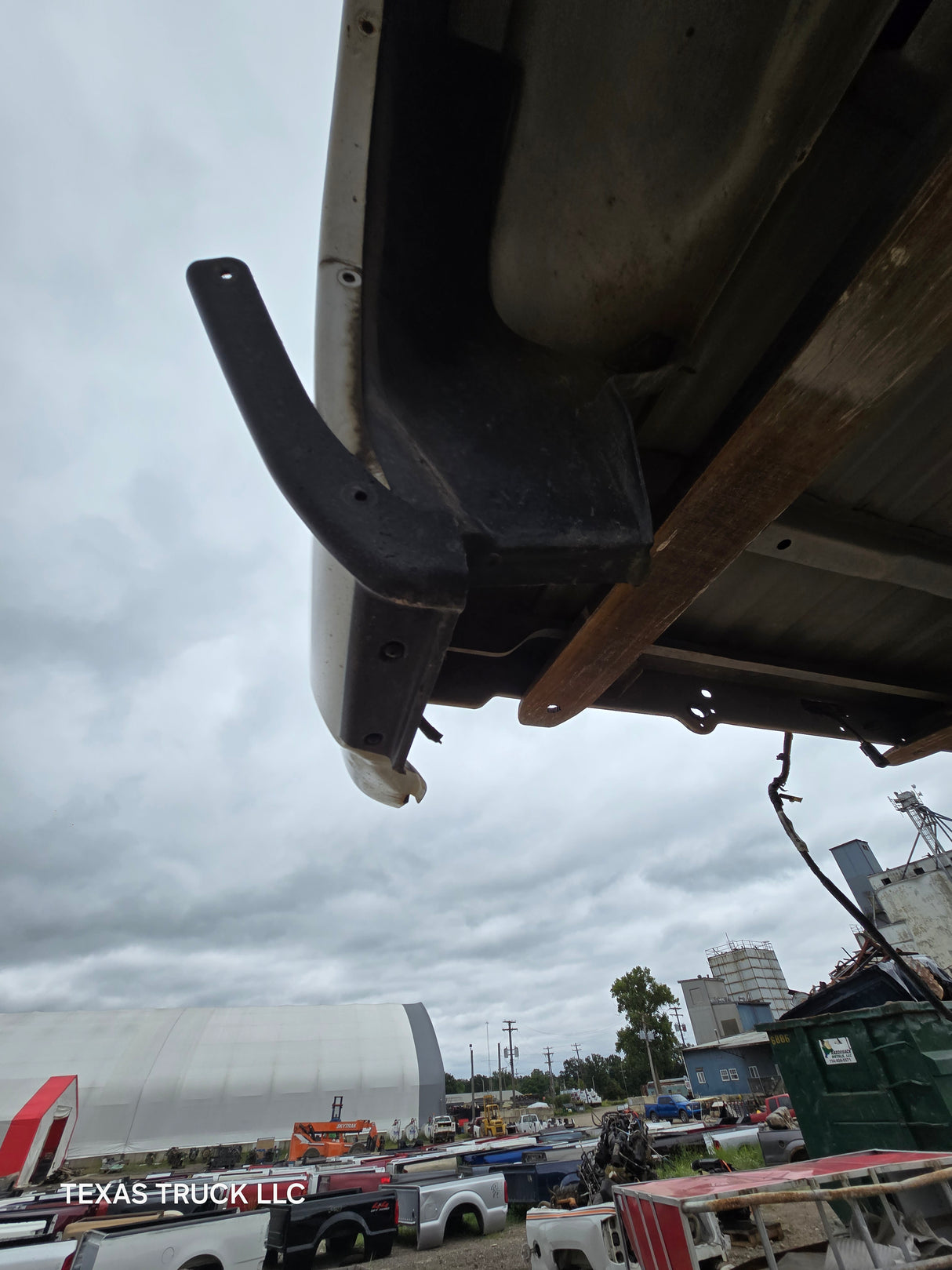 2009-2018 Dodge Ram 1500 4th gen 5' 7" Short Truck Bed - White