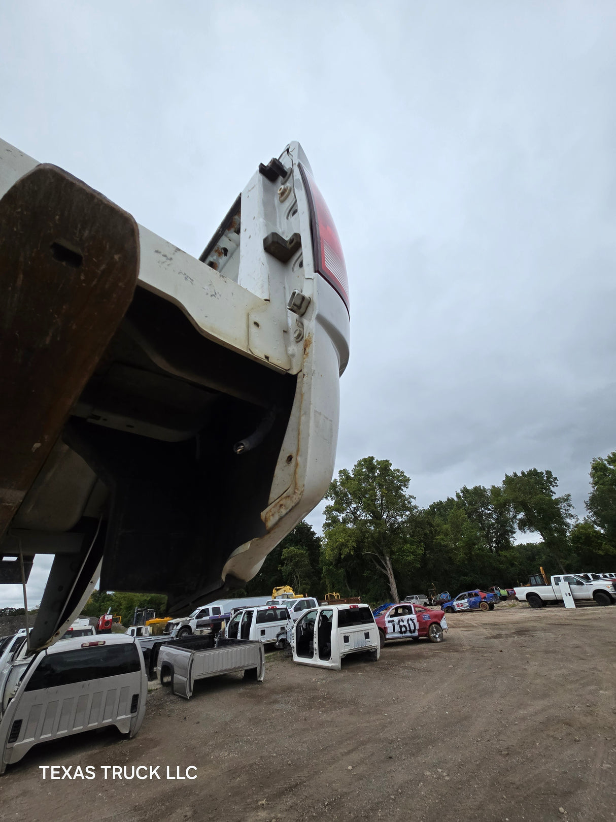 2009-2018 Dodge Ram 1500 4th gen 5' 7" Short Truck Bed - White