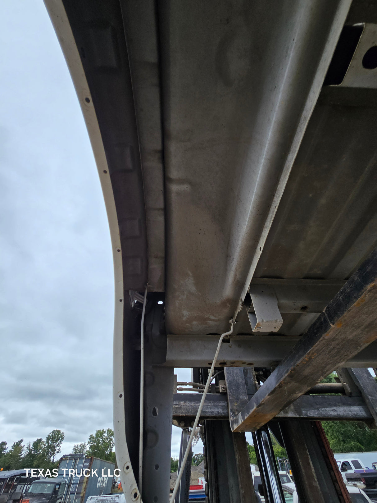 2009-2018 Dodge Ram 1500 4th gen 5' 7" Short Truck Bed - White