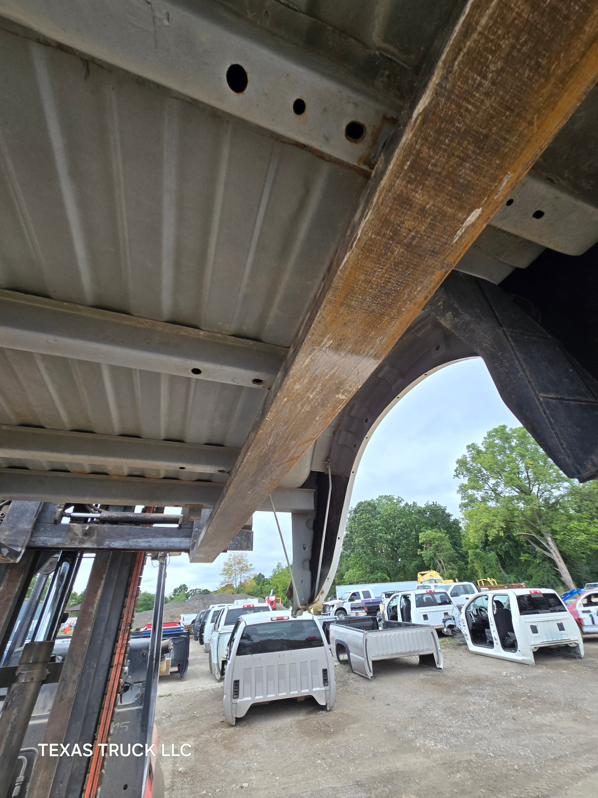 2009-2018 Dodge Ram 1500 4th gen 5' 7" Short Truck Bed - White