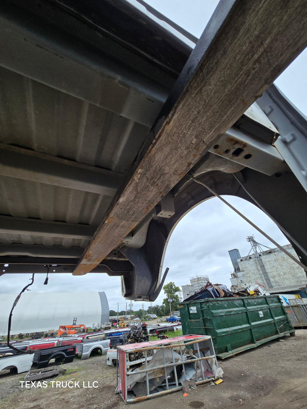 2009-2018 Dodge Ram 1500 4th gen 5' 7" Short Truck Bed - White