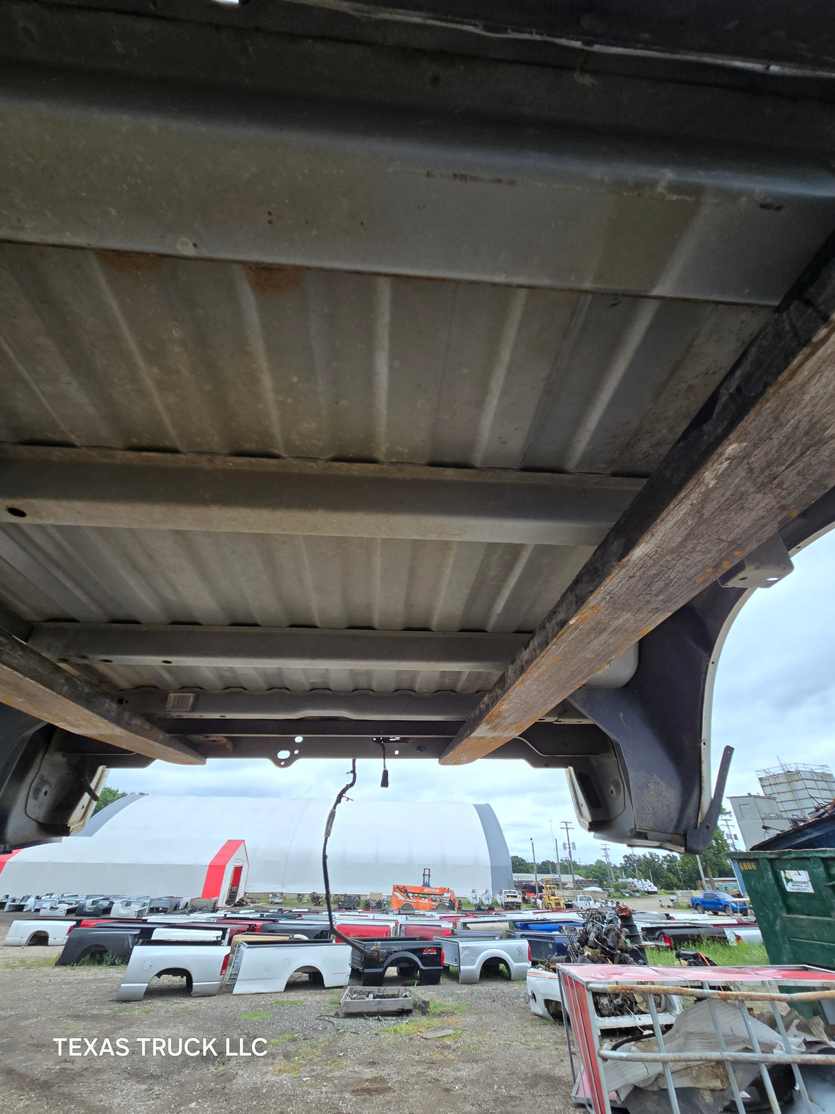 2009-2018 Dodge Ram 1500 4th gen 5' 7" Short Truck Bed - White