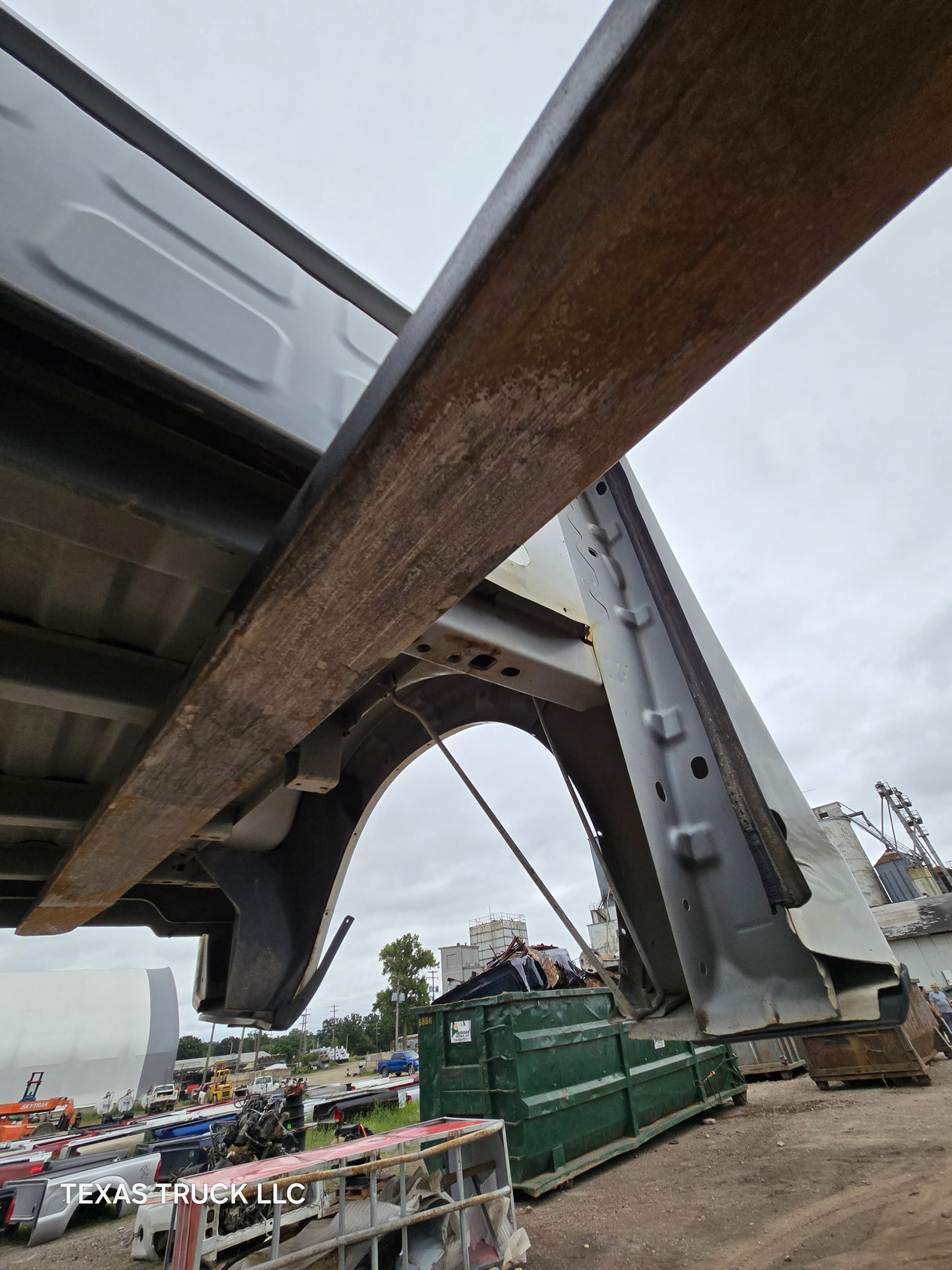 2009-2018 Dodge Ram 1500 4th gen 5' 7" Short Truck Bed - White