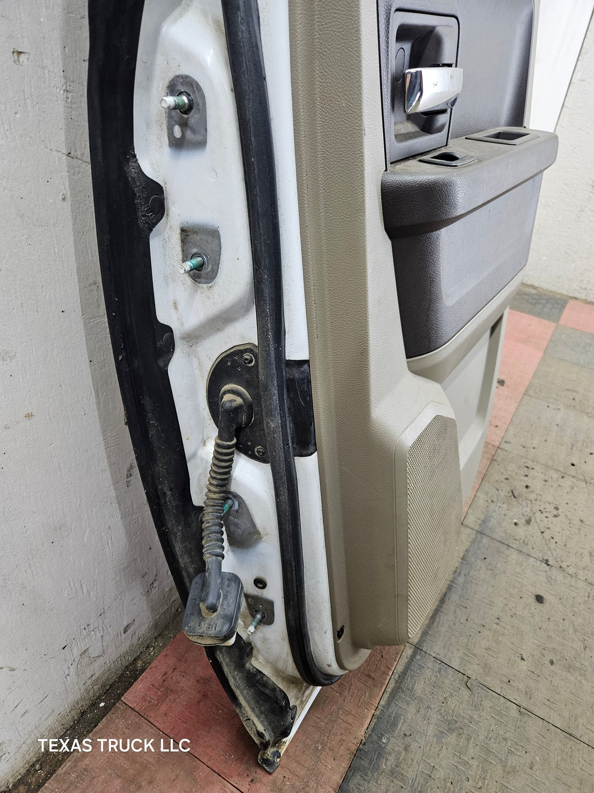 2009-2018 Dodge Ram 4th Gen Passenger Side Rear Quad Cab Door 1500 2500 3500 4500 5500 - Bright White Clear Coat & Pebble Beige/Bark Brown