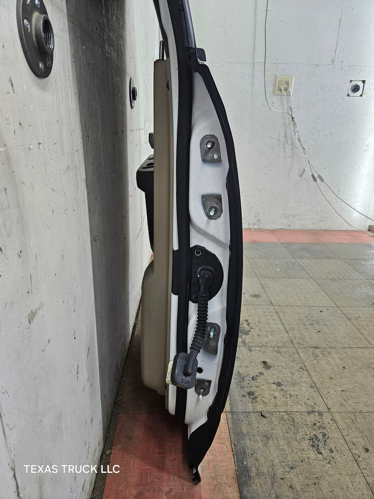 2009-2018 Dodge Ram 4th Gen Driver Side LH Rear Quad Cab Door 1500 2500 3500 4500 5500 - Bright White Clear Coat & Pebble Beige/Bark Brown