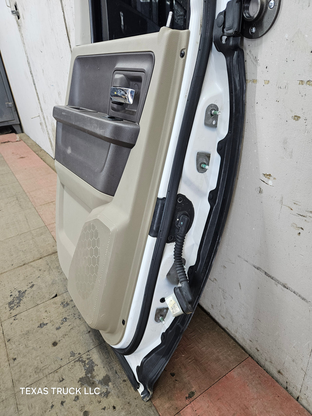 2009-2018 Dodge Ram 4th Gen Driver Side LH Rear Quad Cab Door 1500 2500 3500 4500 5500 - Bright White Clear Coat & Pebble Beige/Bark Brown