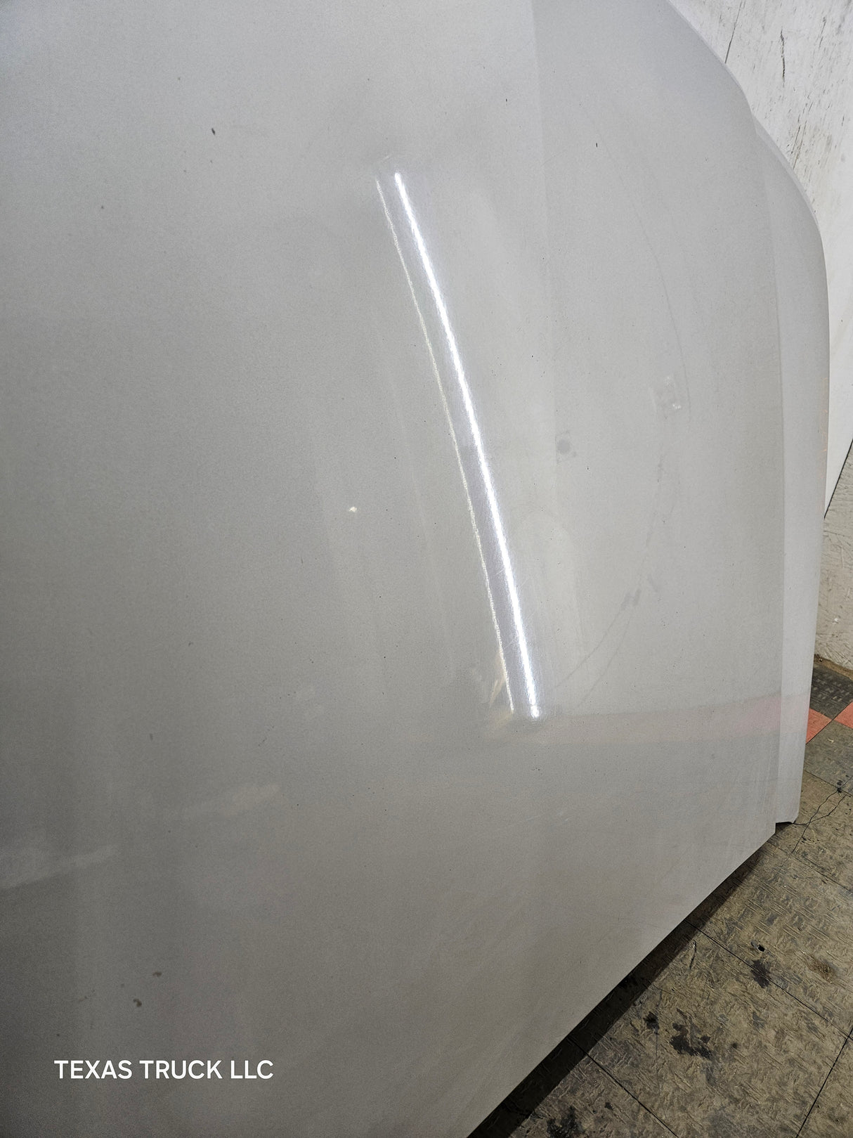 2003-2006 Chevrolet Silverado 1500 2500 'Cateye' Hood